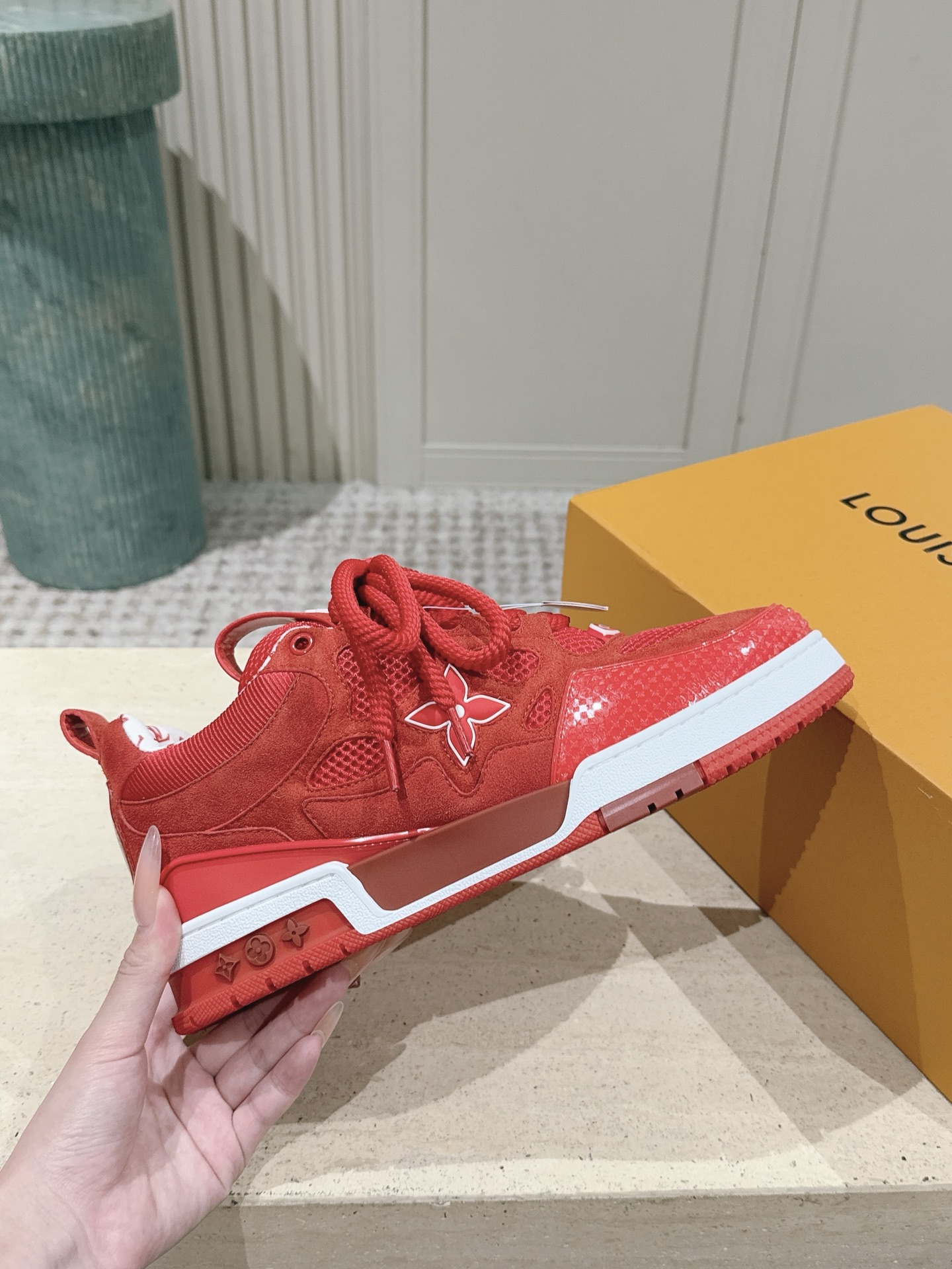 Louis Vuitton Sneakers