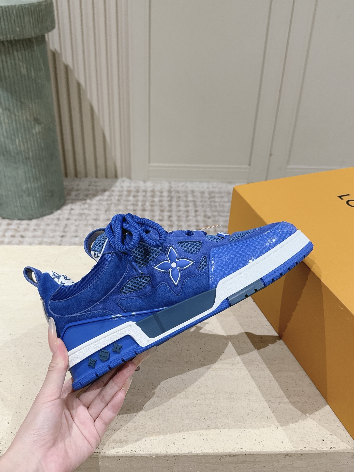 Louis Vuitton Sneakers