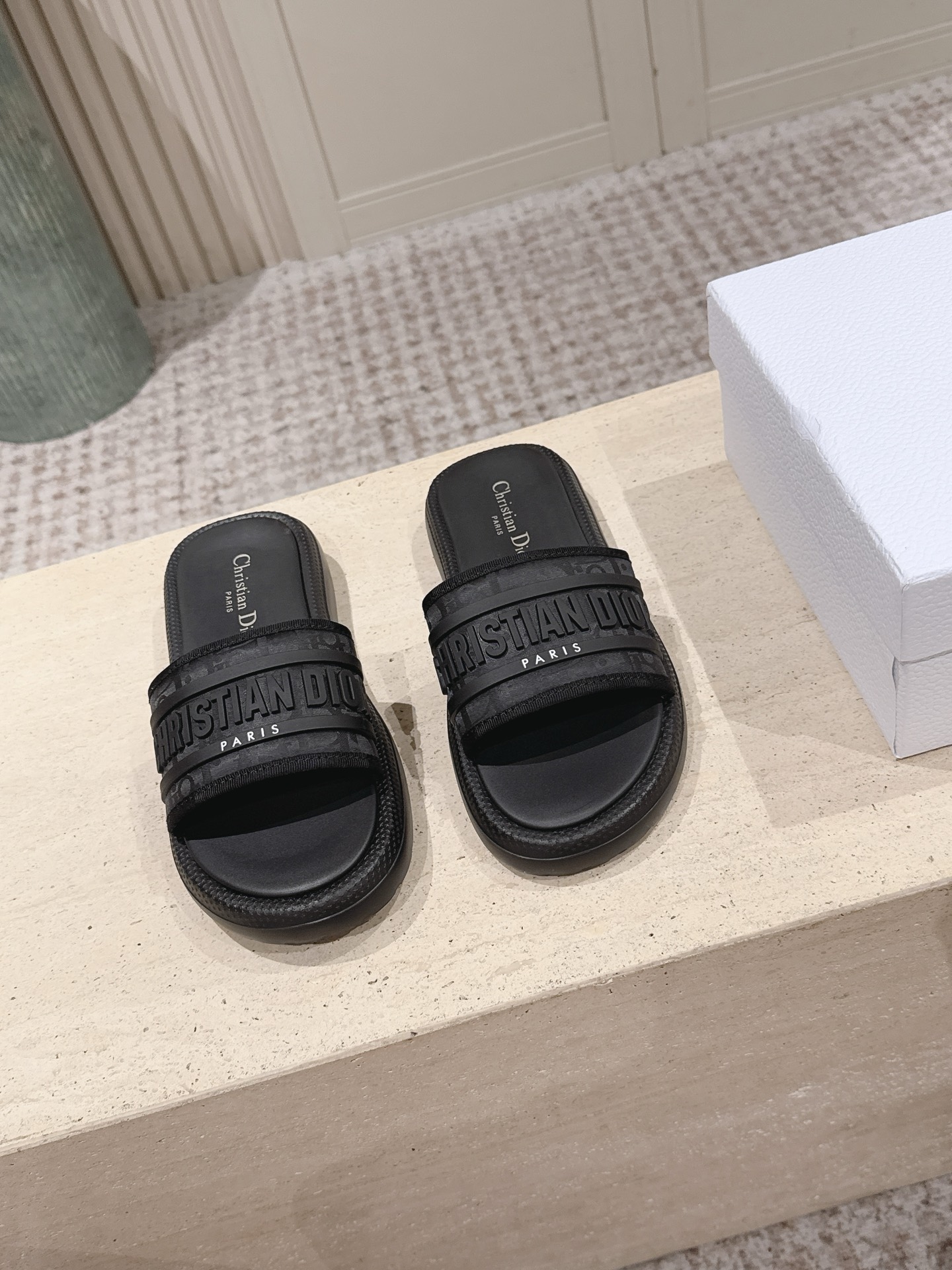 Dior Slides