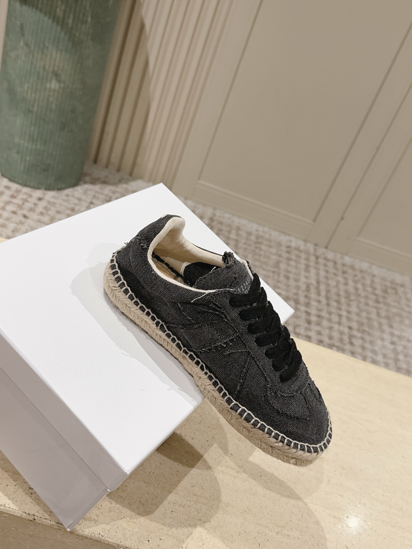 Designer Sneakers
