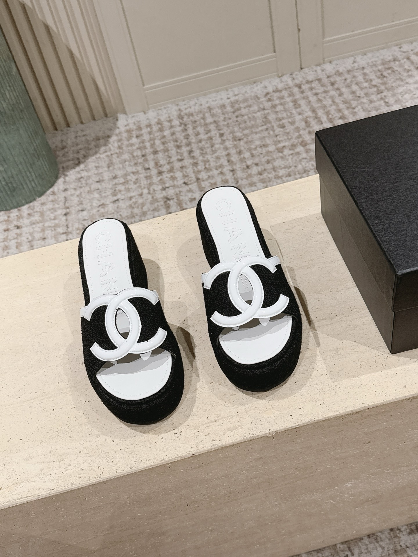 Chanel Slides