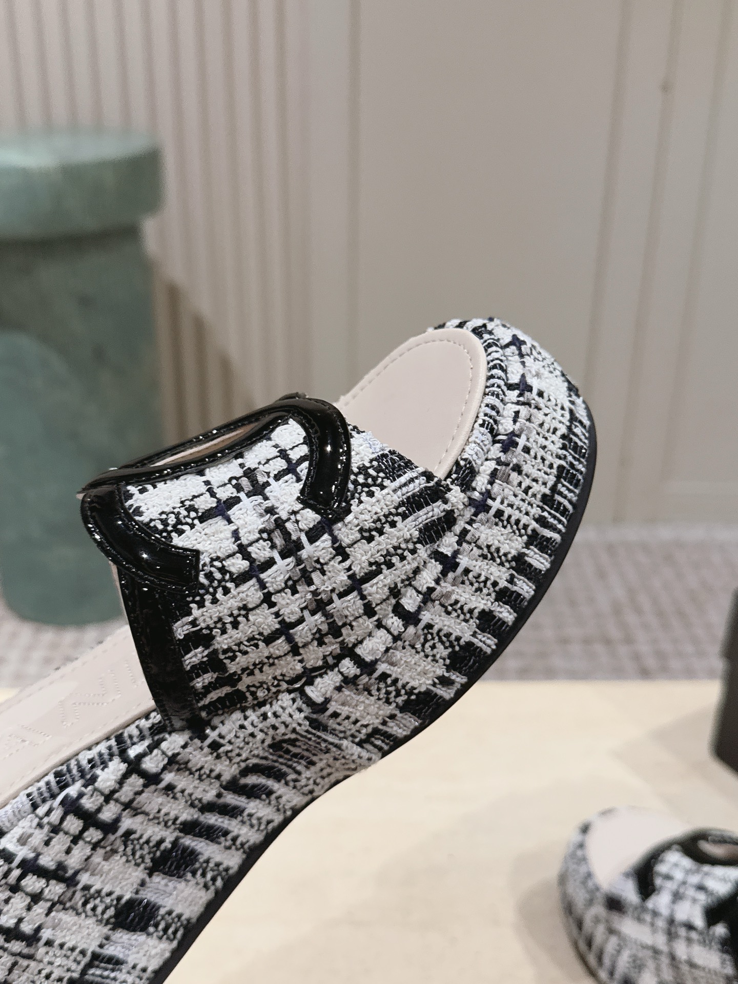 Chanel Slides