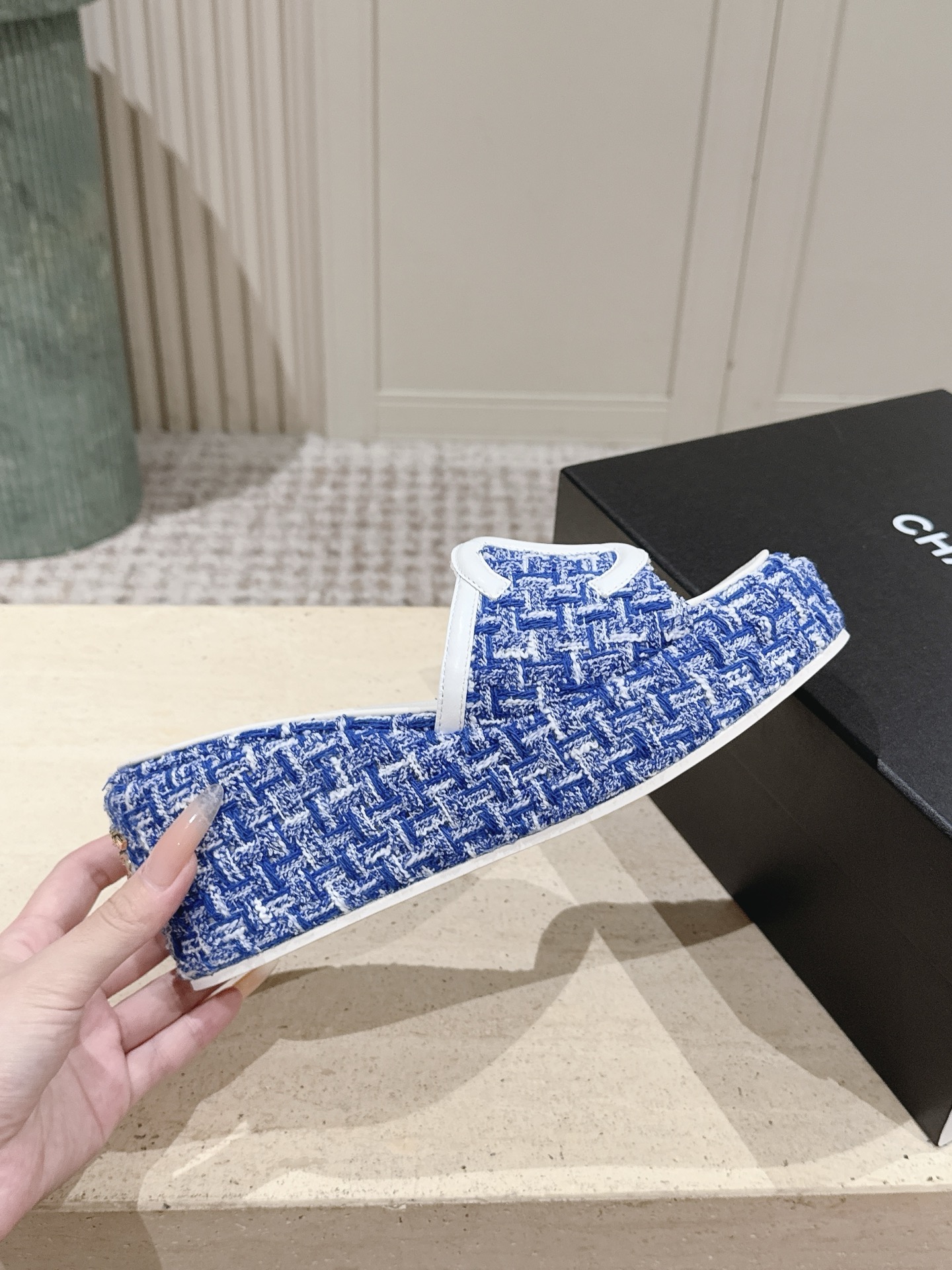 Chanel Slides
