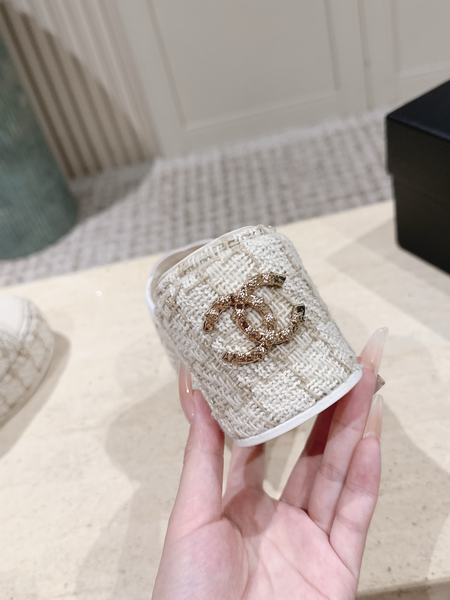 Chanel Slides