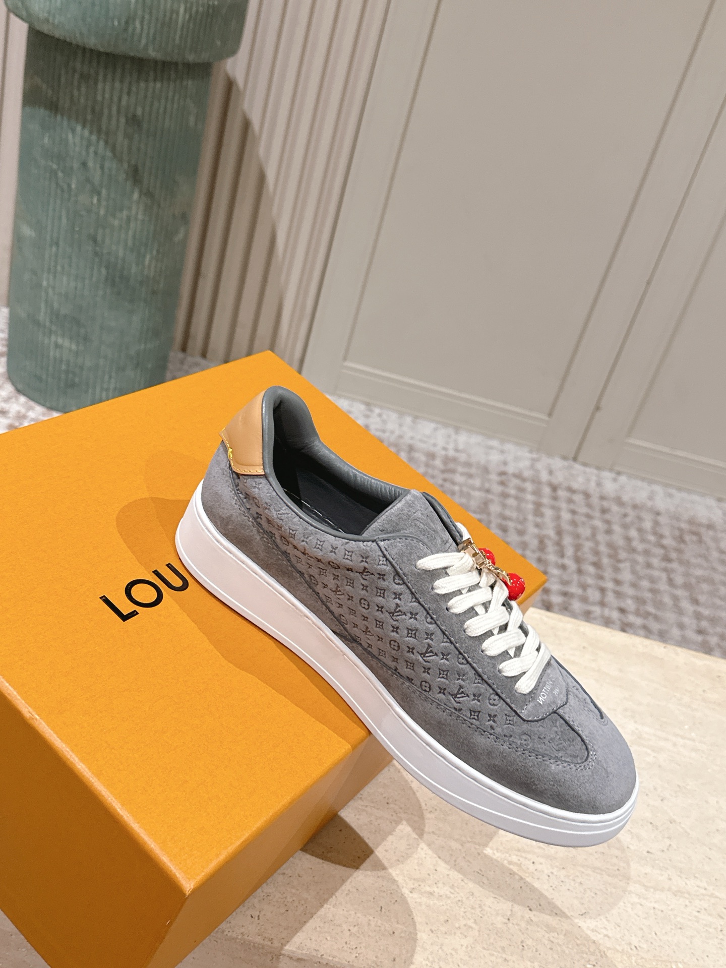 Louis Vuitton Women Shoes