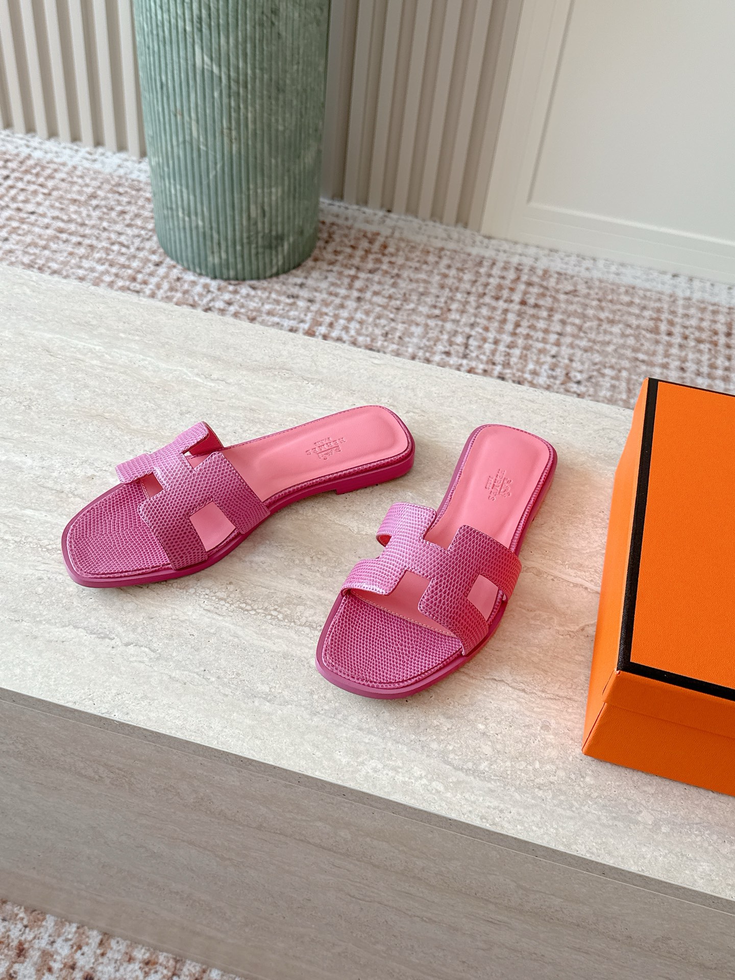Hermes Slides