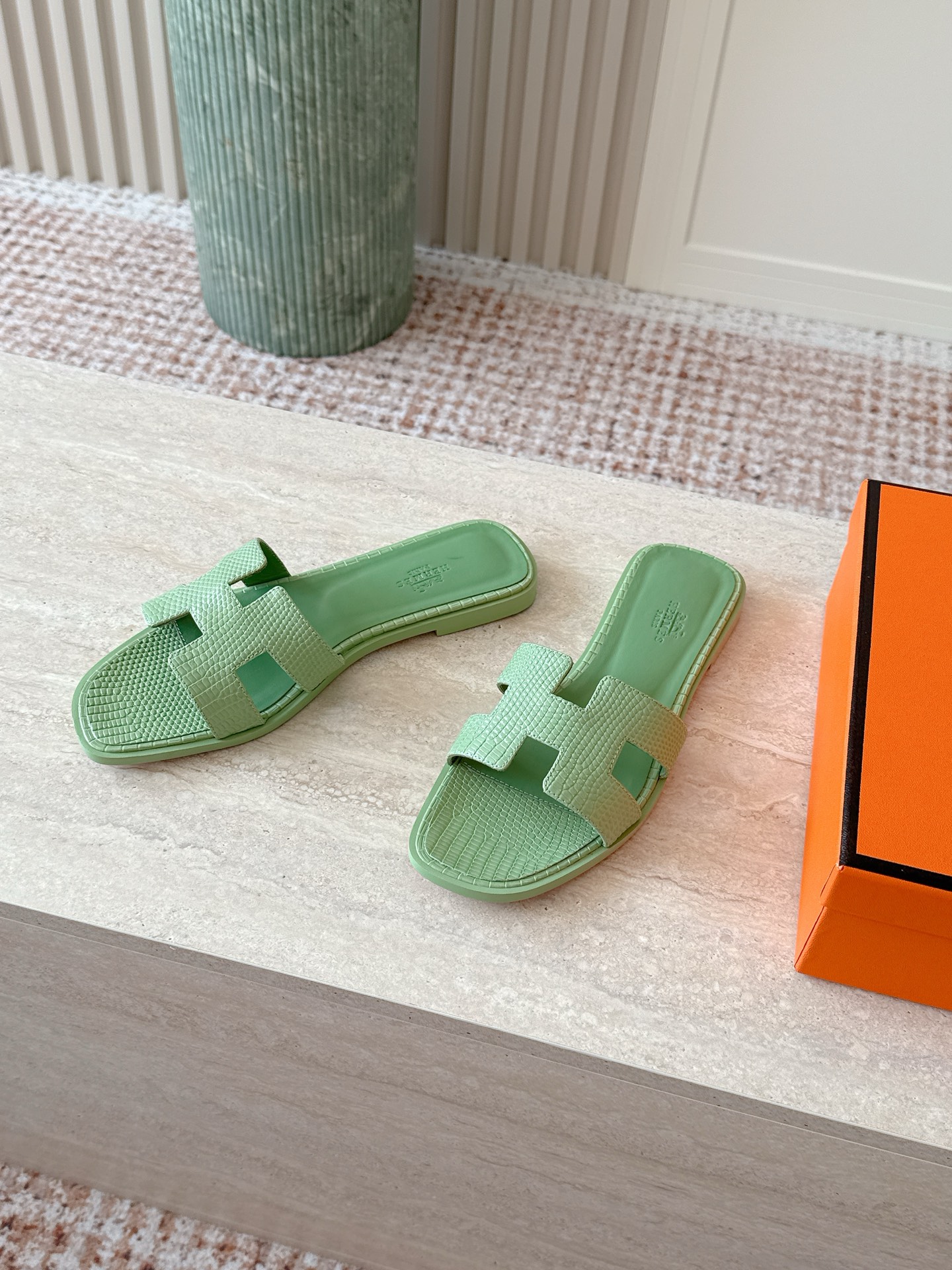 Hermes Slides
