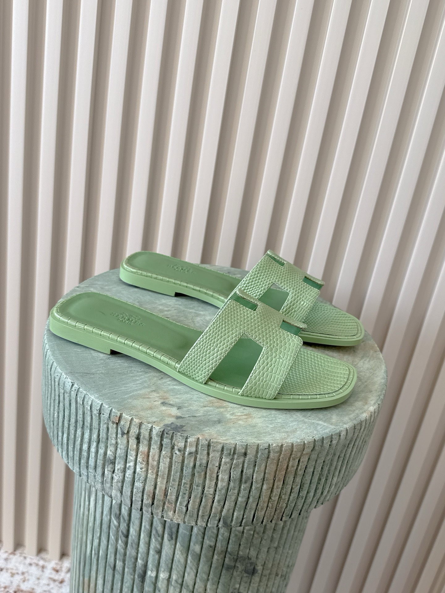 Hermes Slides