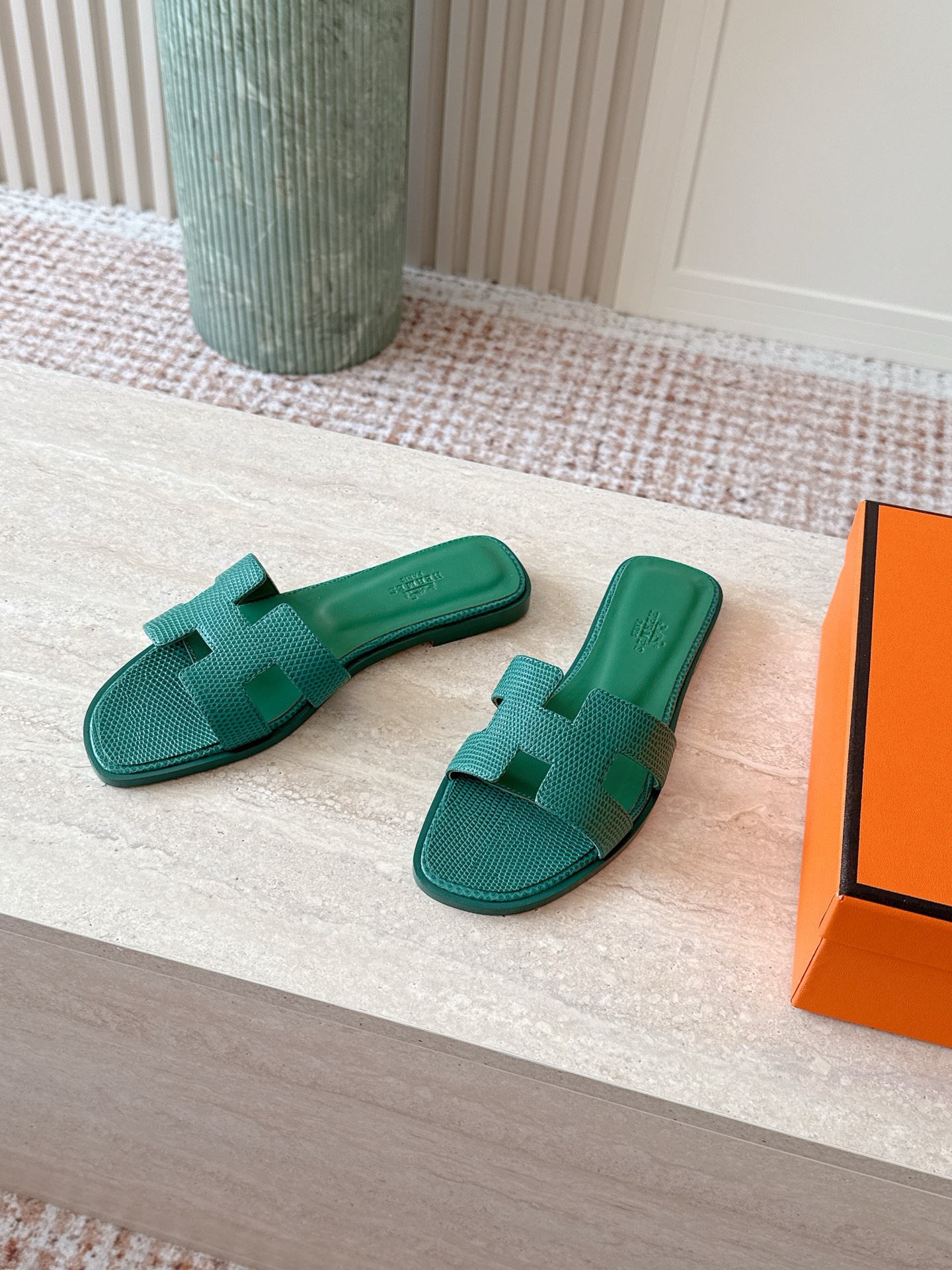 Hermes Slides