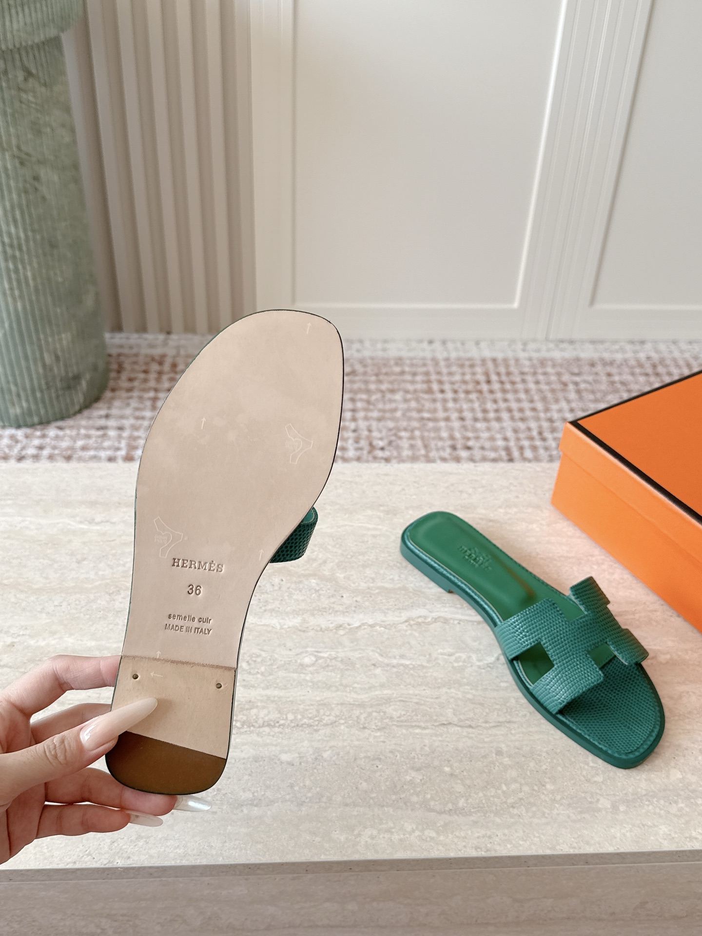 Hermes Slides