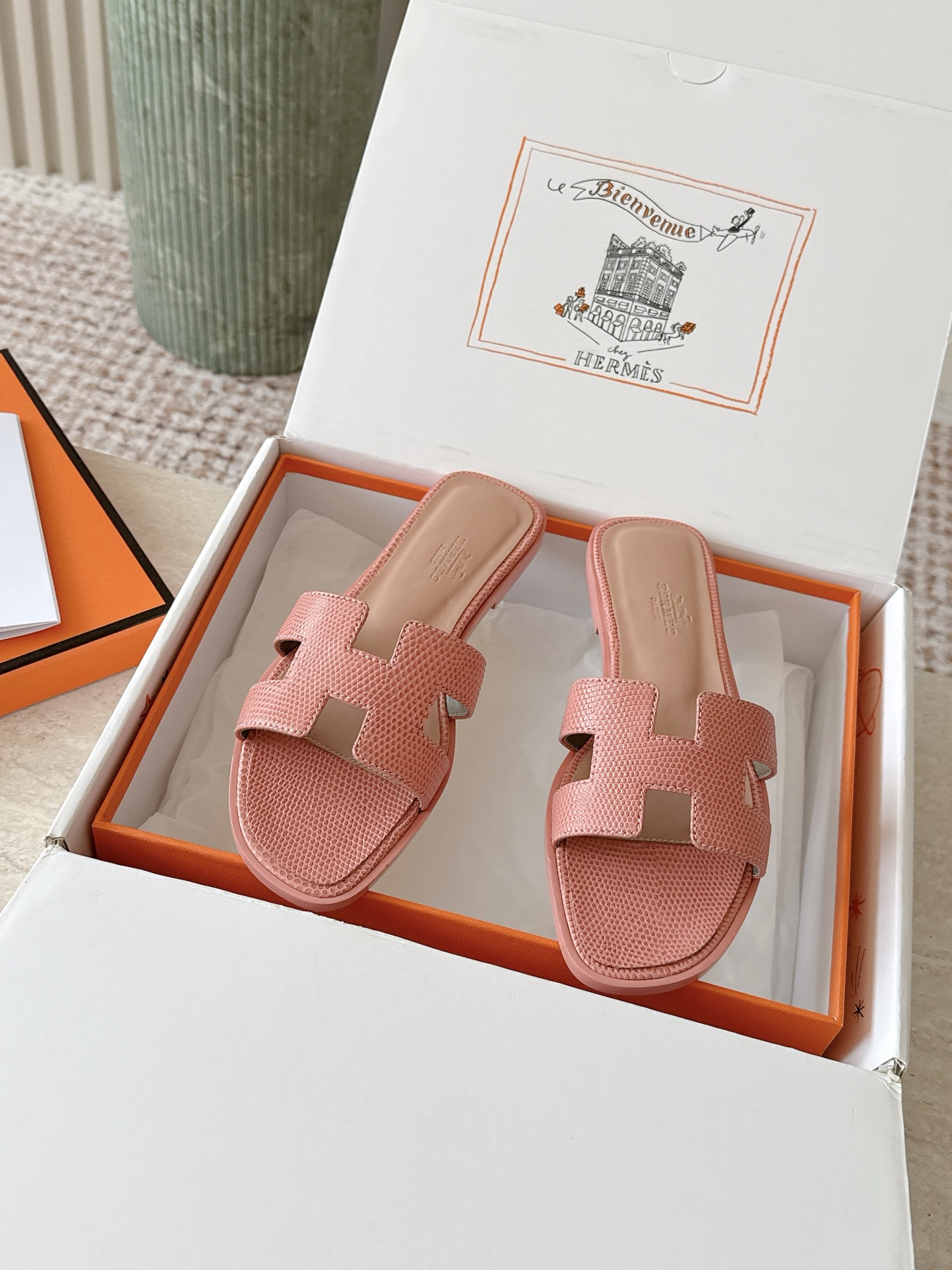 Hermes Slides