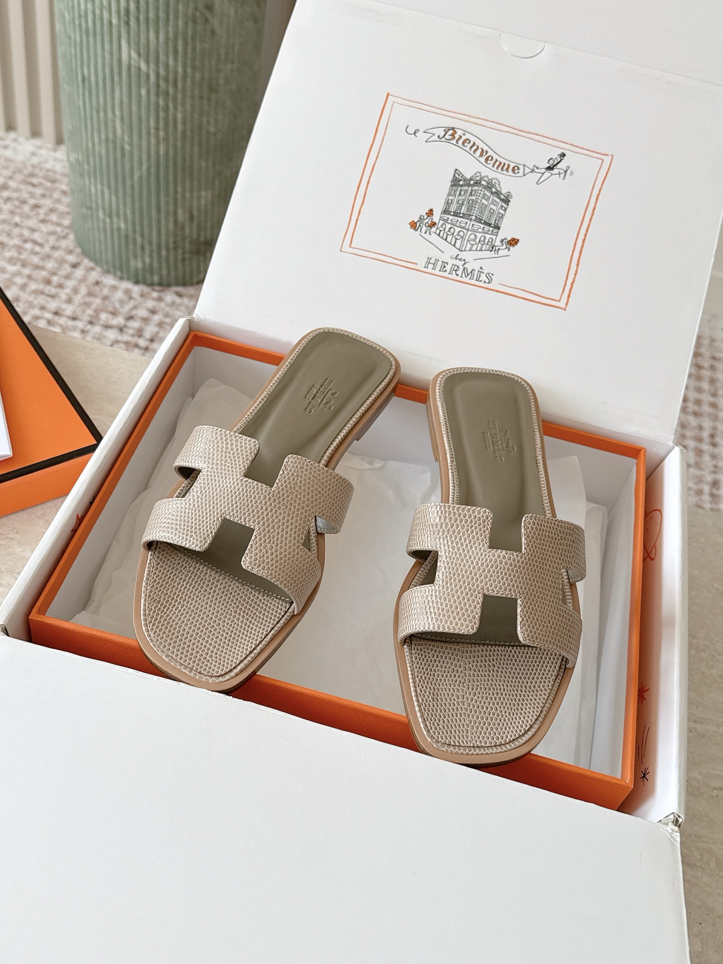 Hermes Slides