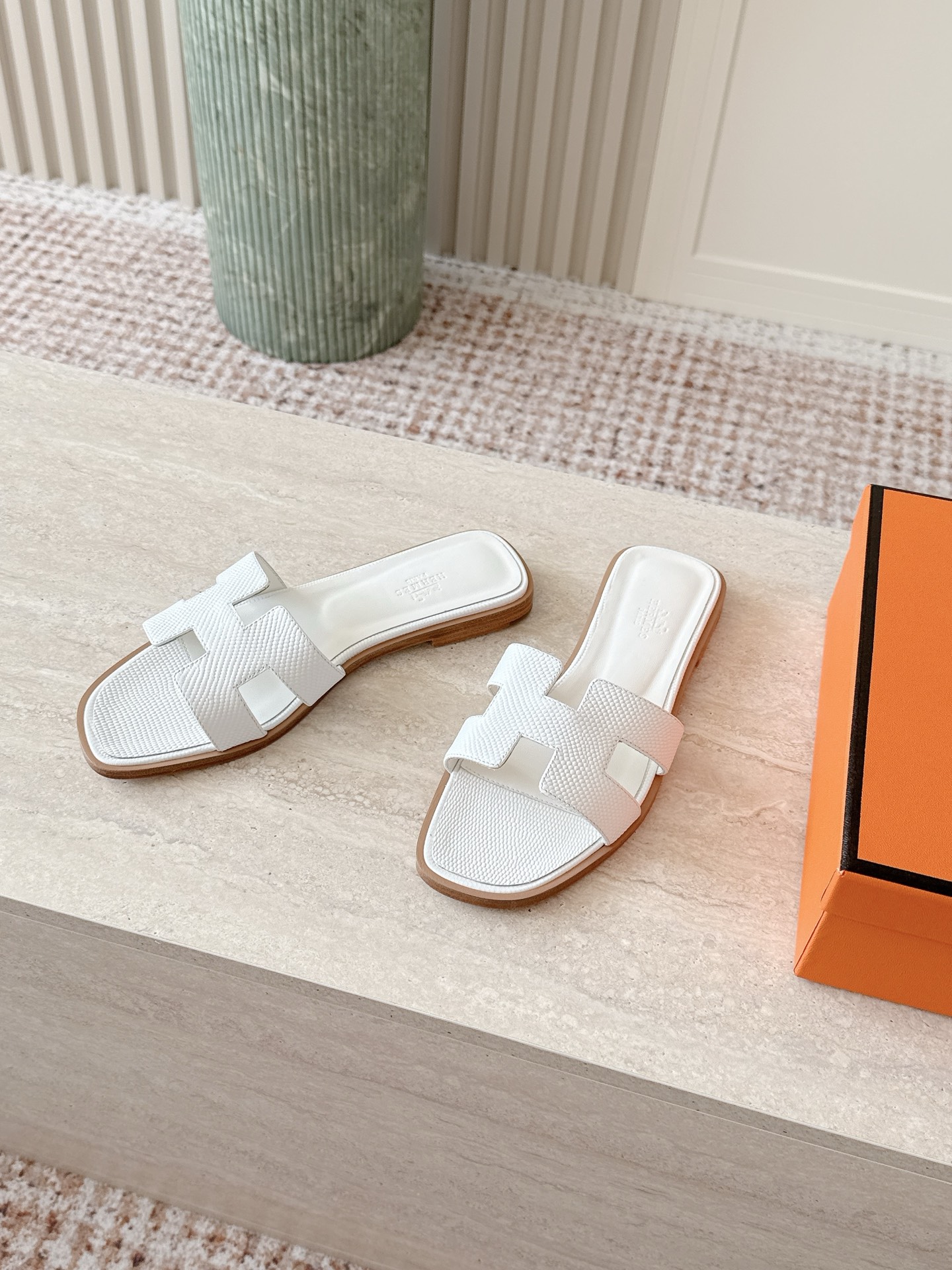 Hermes Slides
