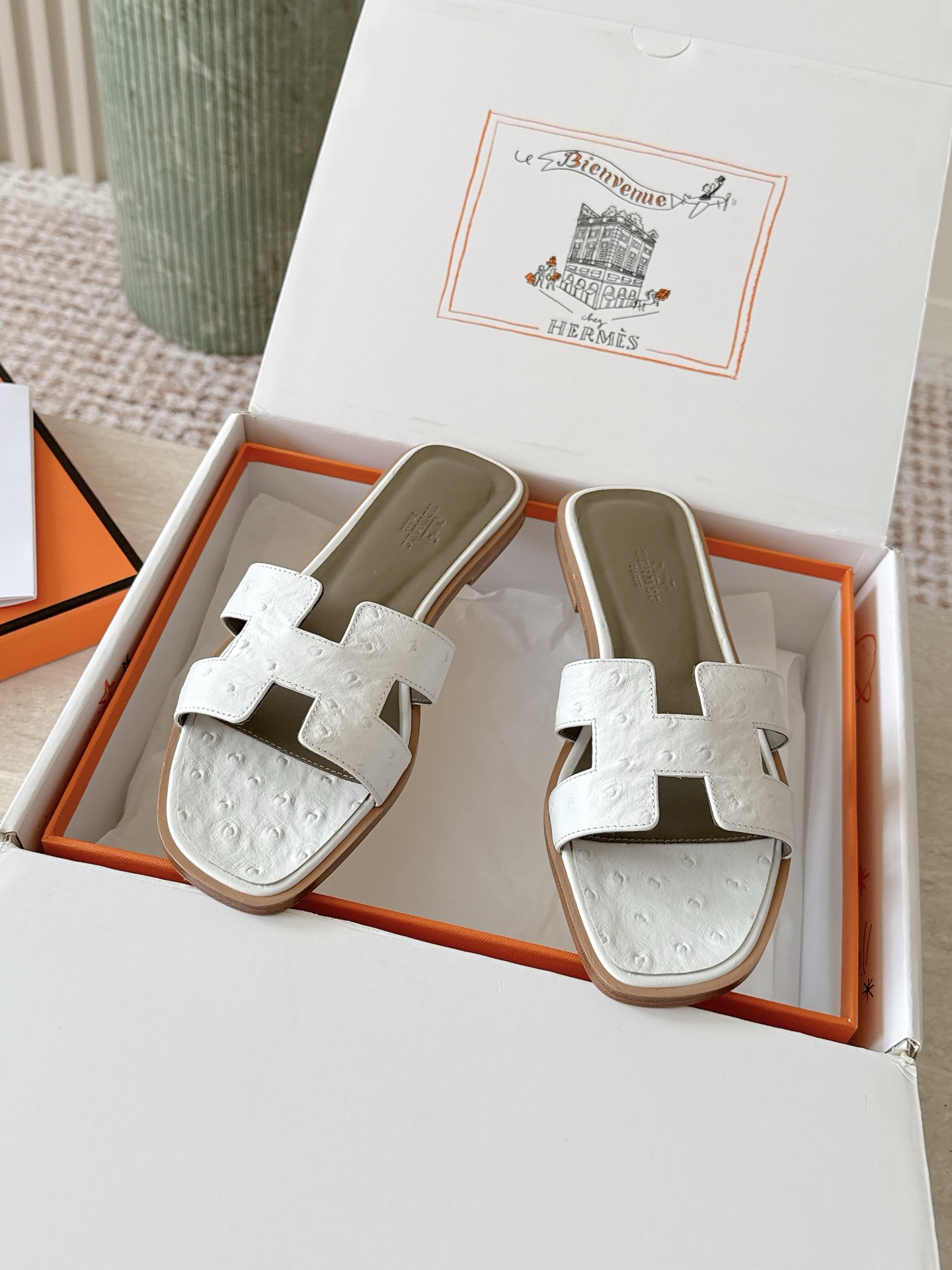 Hermes Slides