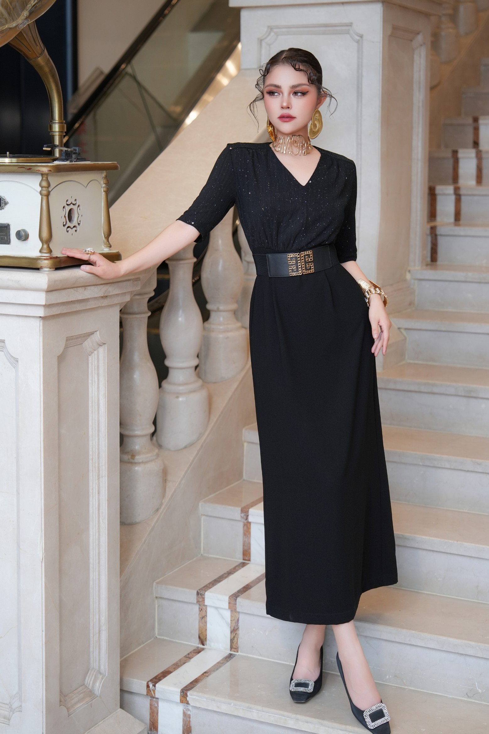 Luxury Custom Dresses: Star Signs Synthesis for High-Quality Women’s Fashion - 图片 1
