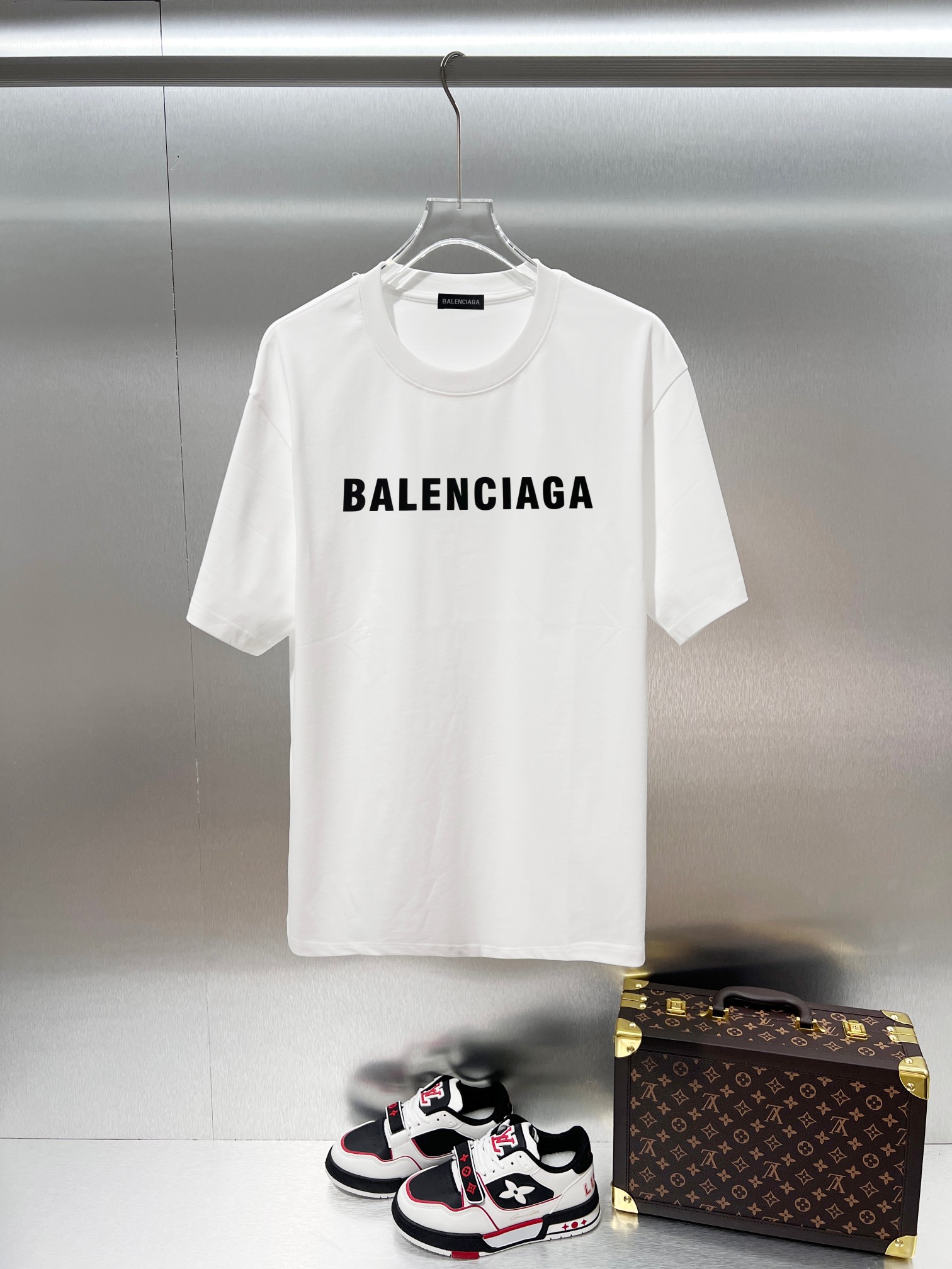 P78 BALENCIAGA* Estilo clásico de Balenciaga con exquisito estampado del logo de letras en el pecho 🔥 Camiseta de mang…