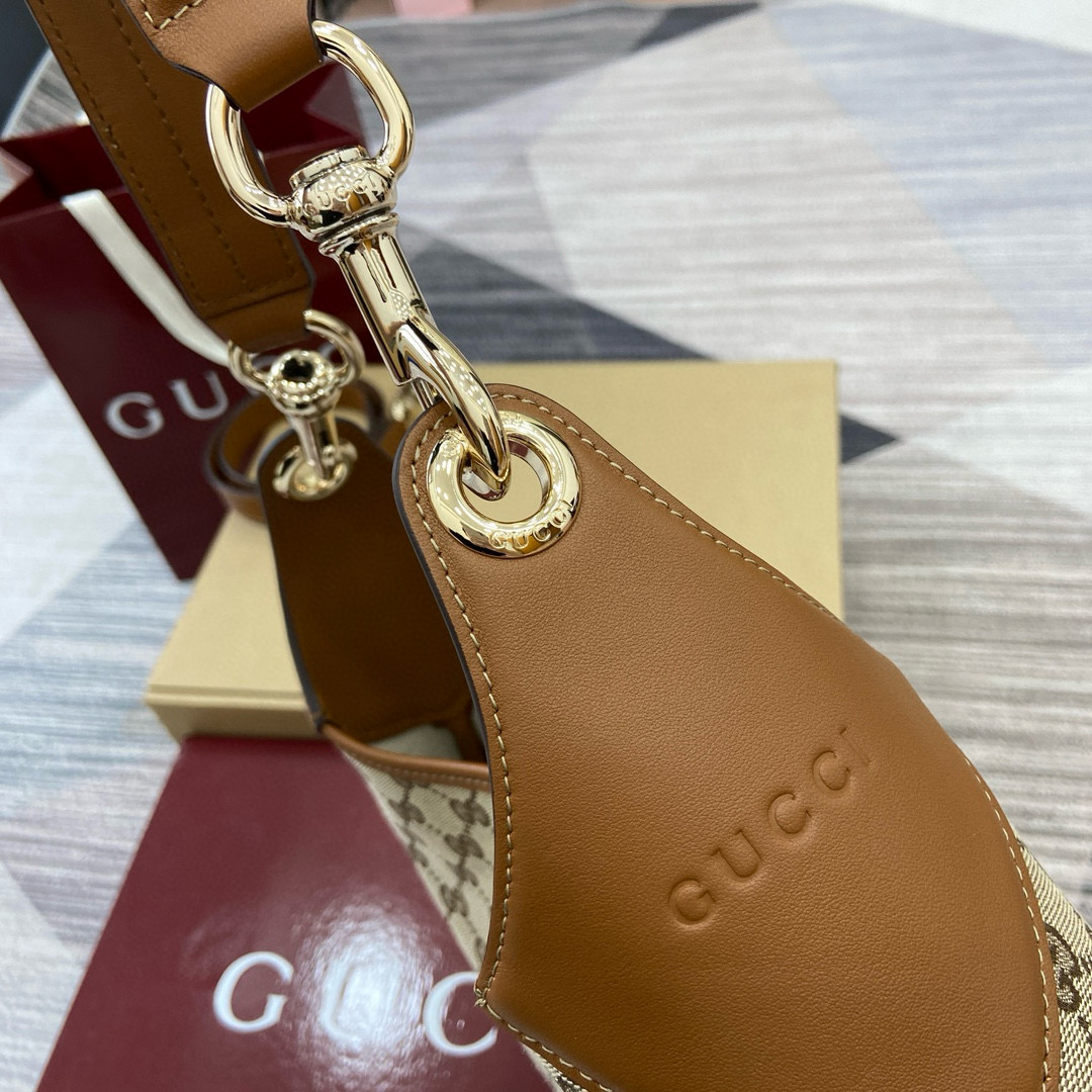 Gucci Medium Tote Bag in Beige Canvas with Brown Leather Trim 5 i1741933899781 9777 0 3