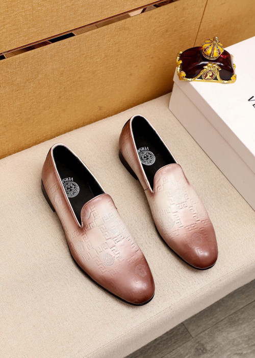 Versace Leather Loafers with Embossed Pattern,Elegant Style, Sizes 38-44 1 Versace Leather Loafers with Embossed Pattern,Elegant Style, Sizes 38-44