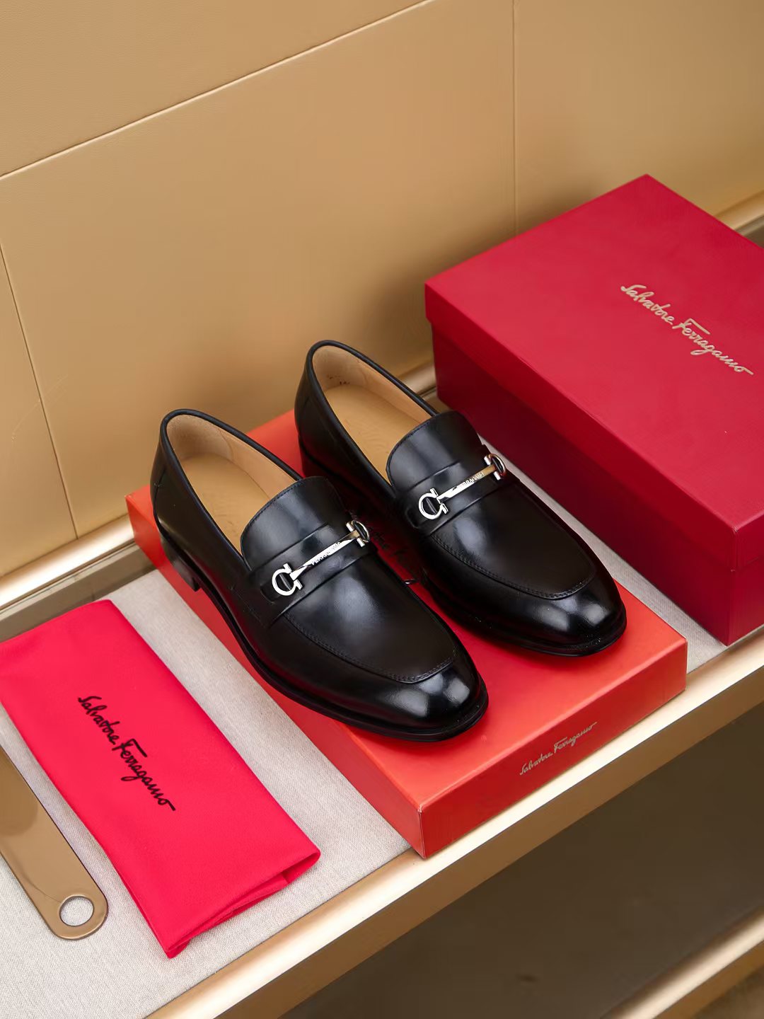 NO:347491,Product trademark Ferragamo 