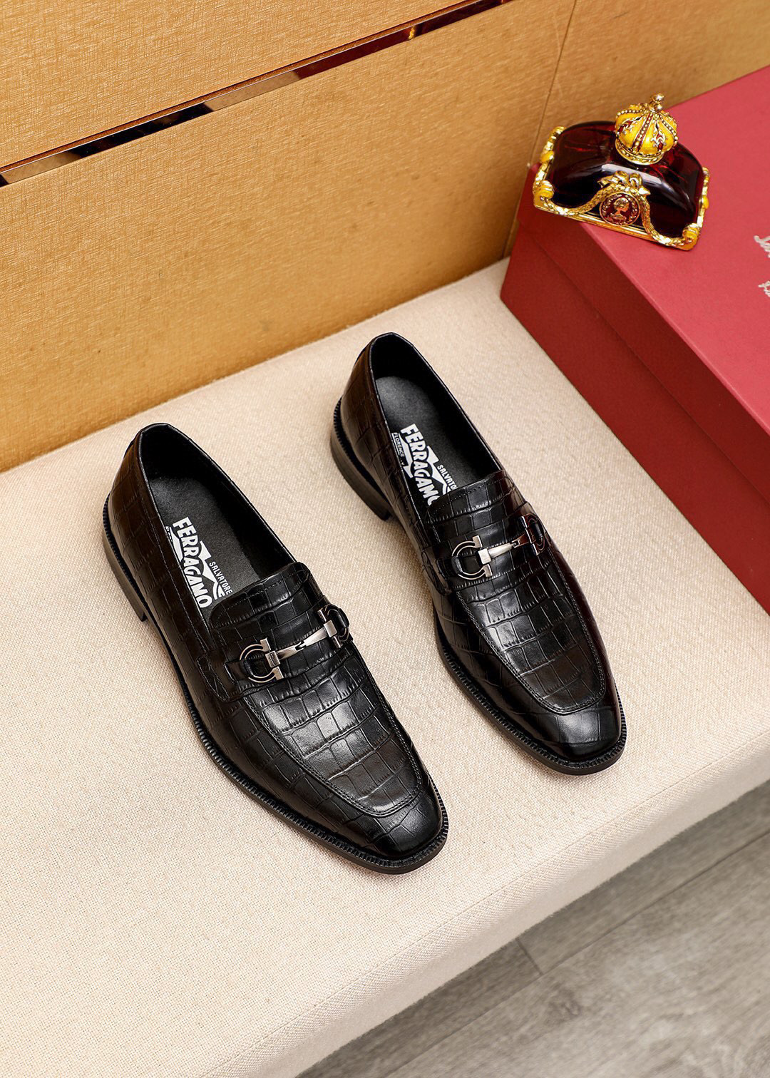 NO:351731,Product trademark Ferragamo 