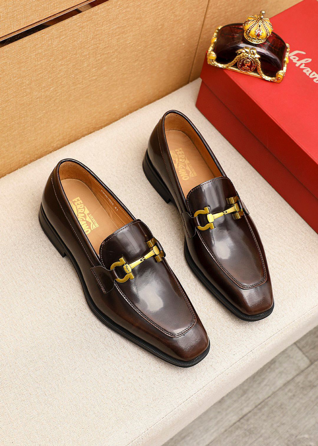 NO:352612,Product trademark Ferragamo 