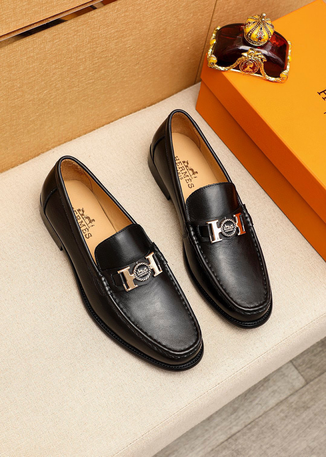 _dxt9s8NmWHiBA_CdooBJmmvXJulpGVMkM7d6WzQ