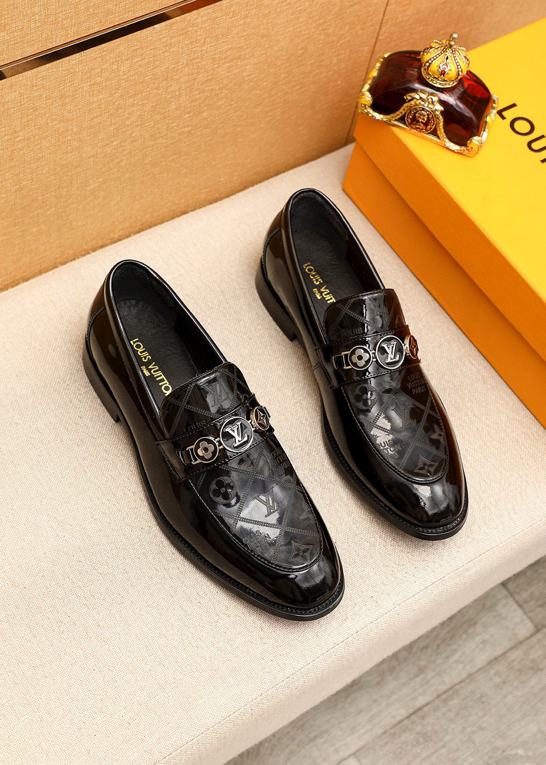 NO:351059,Product trademark LOUIS VUITTON 