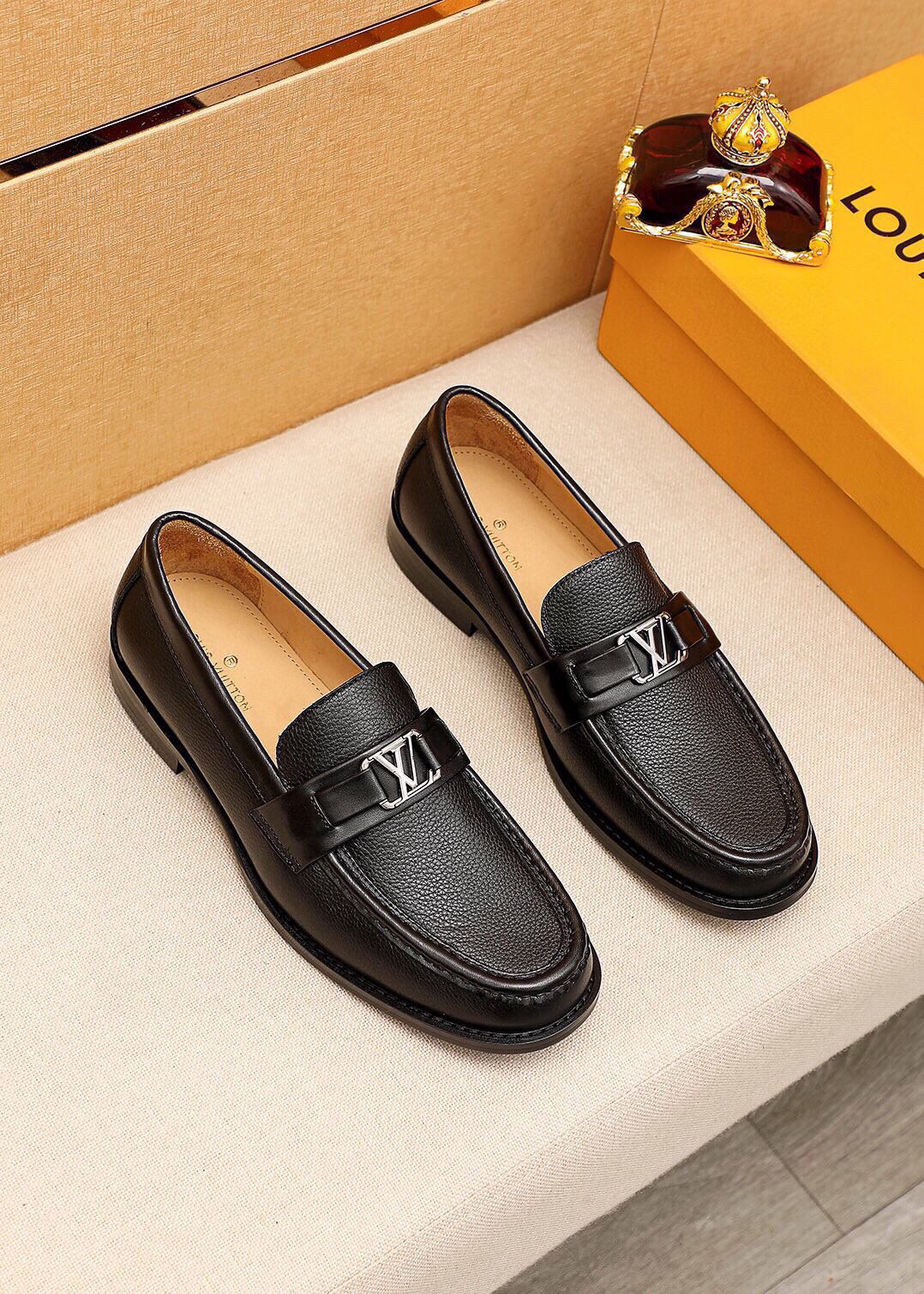 NO:354649,Product trademark LOUIS VUITTON 