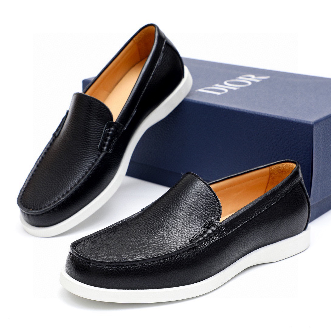NO:744935,Original packaging Product trademark Dior 'Dior' casual leather shoes Regular size: 38-44 (customized at 45.46.47) Selected product materials: First-layer pebbled calfskin upper imported from Italy, imported water-dyed cowhide lining. Strong three-dimensional visual effect, original non-slip rubber outsole, 3 colors available, dior, dior, cowhide19860909原单包装 商品商标Dior「 迪奥」休闲皮鞋 正码码数:38-44（45.46.47订做） 商品材料精选 意大利进口头层荔枝纹小牛皮鞋面,进口水染牛皮内里.强烈立体视觉效果,原版防滑橡胶大底 颜 色3色可选,,dior,dior,cowhide,Men's shoes