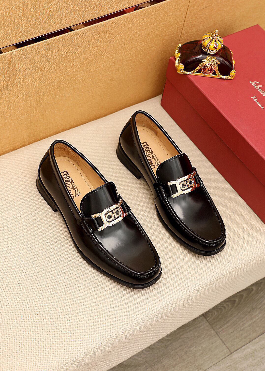 NO:345627,Product trademark Ferragamo 