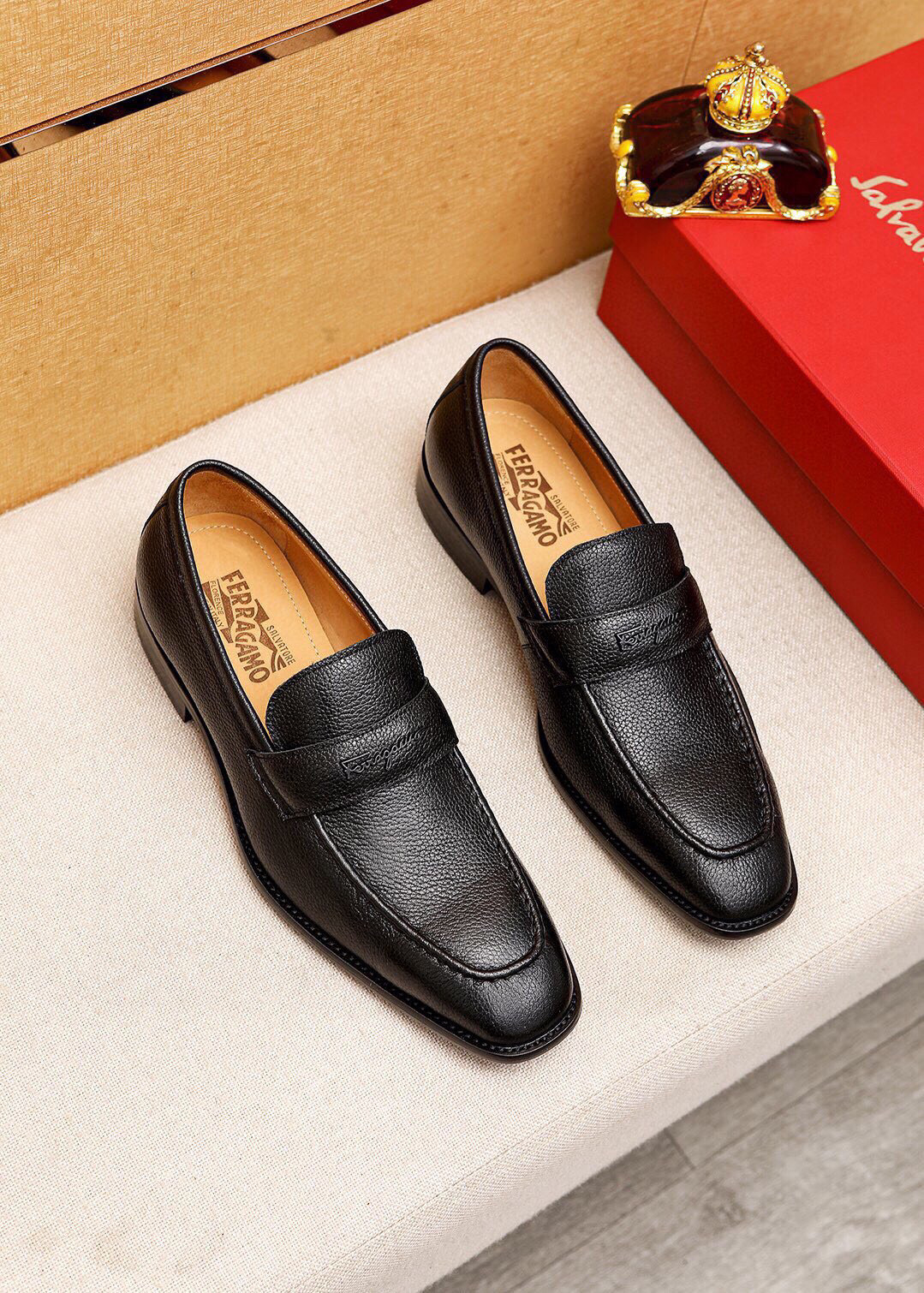 NO:353435,Product trademark Ferragamo 