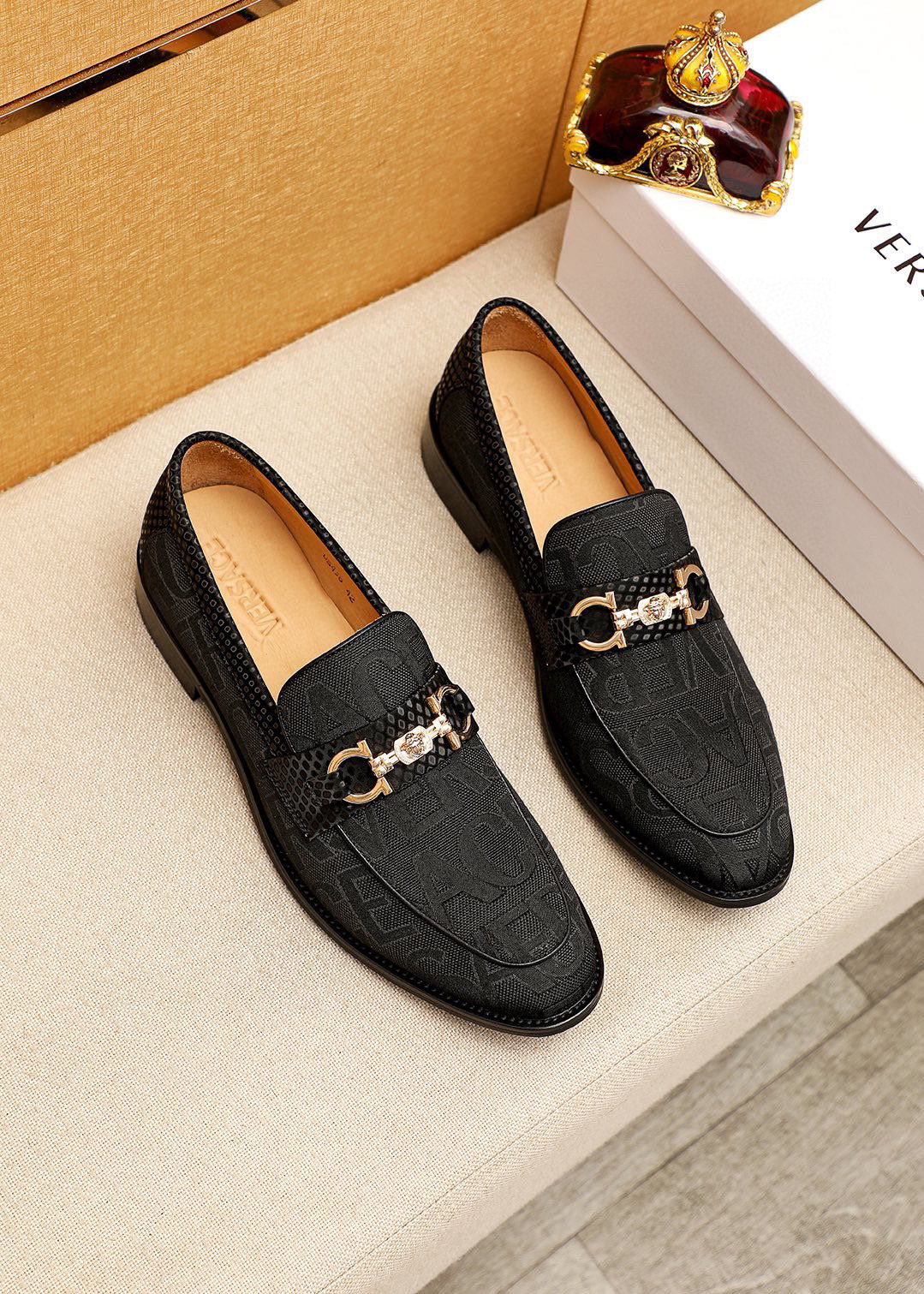 NO:356355,Product trademark VERSACE 