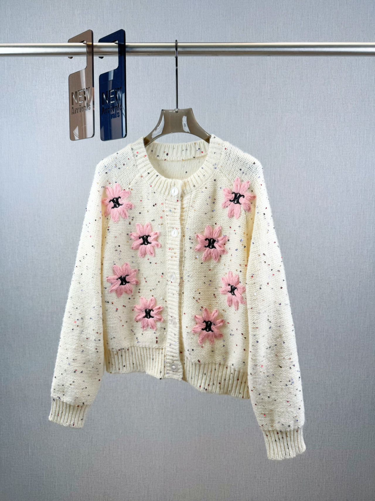 思家｜花朵刺绣亮片开衫🎀50%羊毛，50%棉花朵亮片针织毛衣开衫外套，彩色亮片开衫巧妙融合甜美与闪耀元素