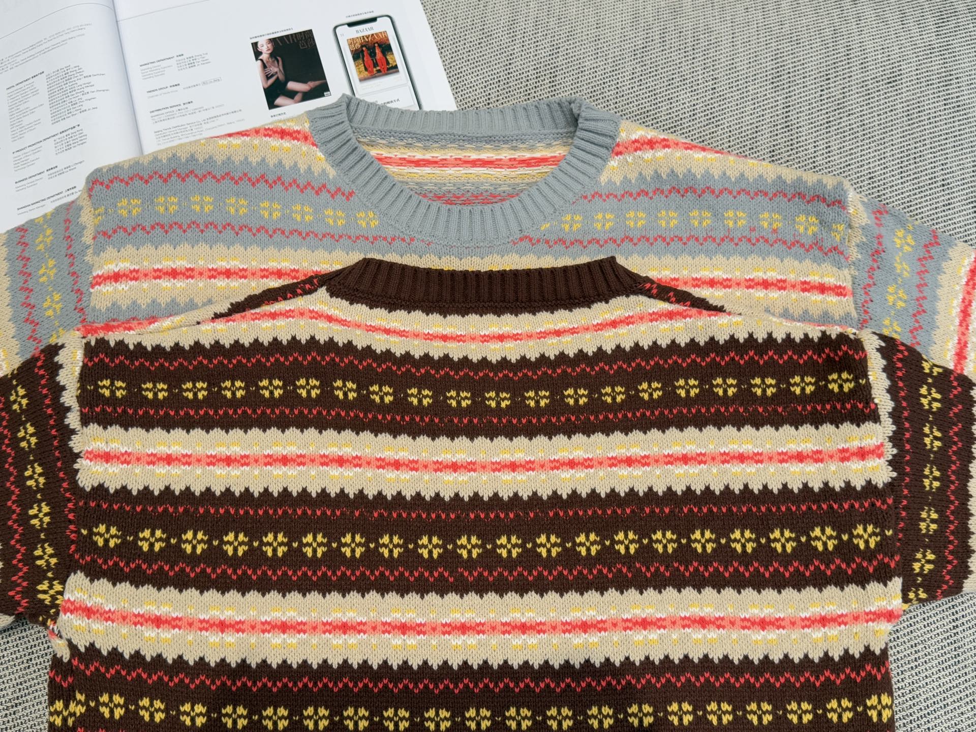 miu家｜费尔顿花纹套头🎀70%羊毛，30%羊绒费尔顿花纹条纹长袖，深棕条纹款配色浓郁又复古，小miu标