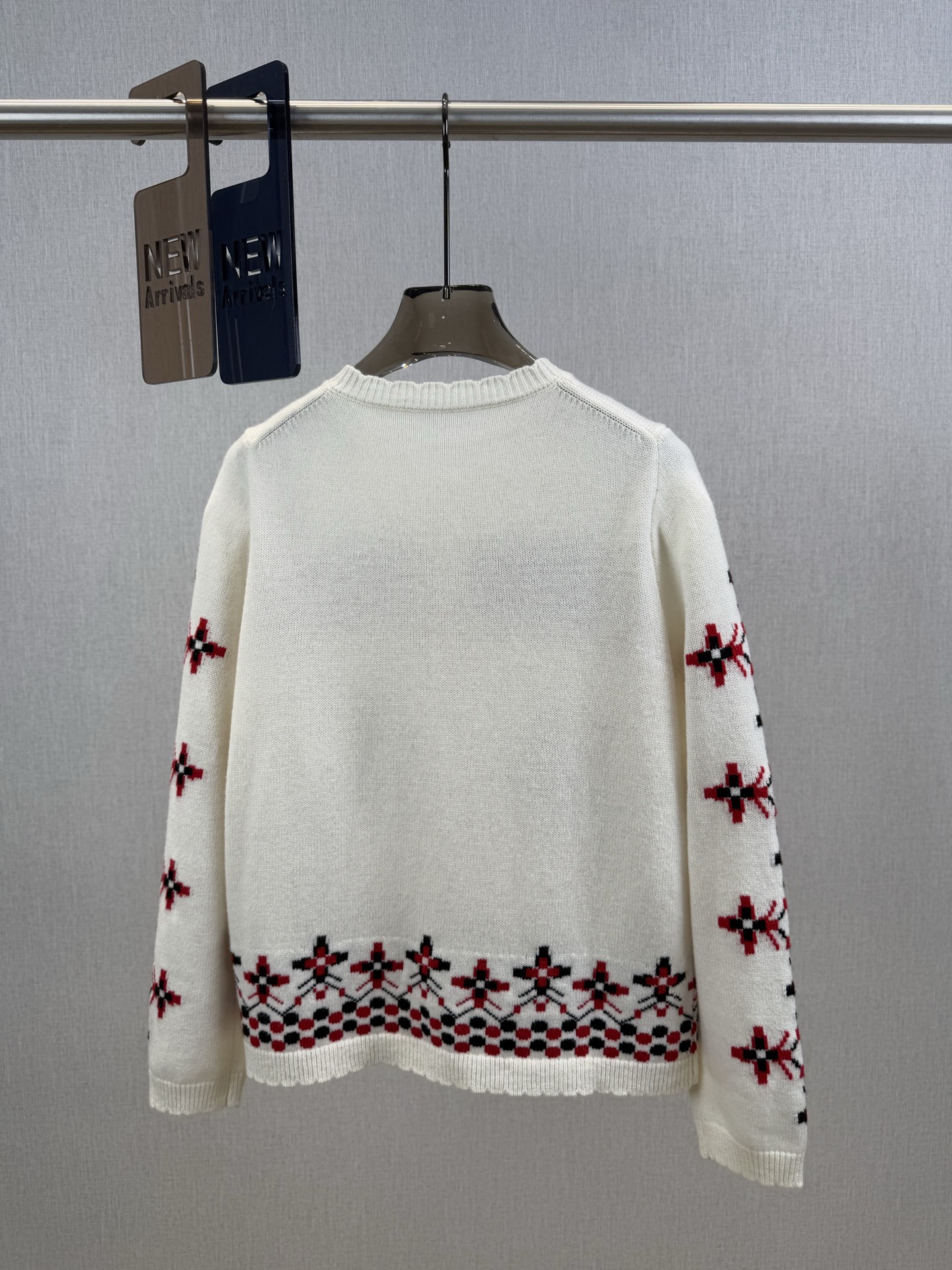 ER｜费尔岛花边开衫🔴100%绵羊毛费尔岛提花圆领开衫，罗纹花边设计，红白黑几何提花，ADF工艺，复古文