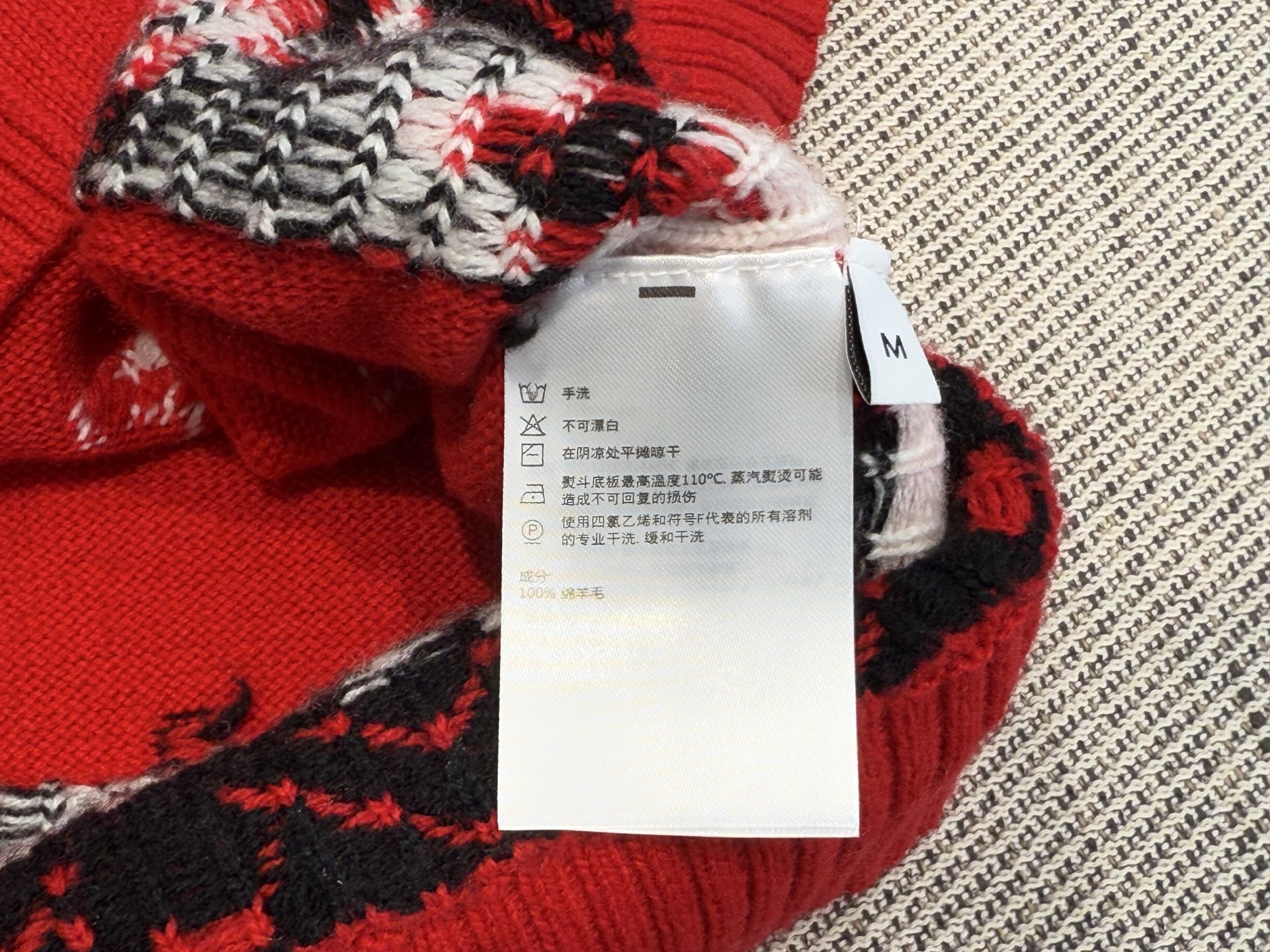 ER｜小马翻领开衫🔴100%绵羊毛时尚经典的费尔岛毛衣，几何提花图案，由ADF提花工艺实现，融合小马图案