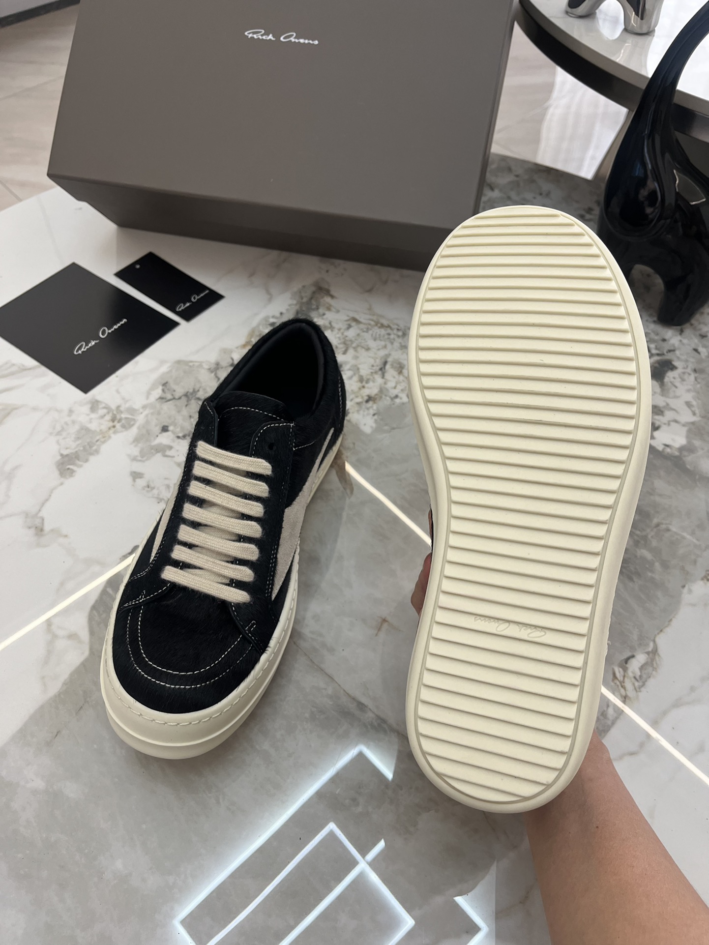 Rick Owens Roovens Lovers P700 Leisure Shoes with TPU Base Packaging in Various Sizes - 图片 8