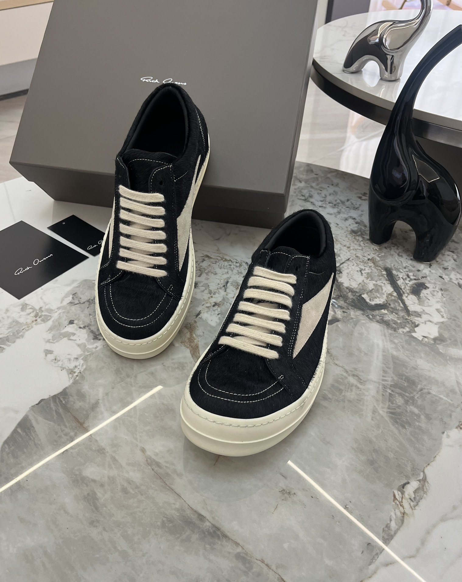 Rick Owens Roovens Lovers P700 Leisure Shoes with TPU Base Packaging in Various Sizes - 图片 4