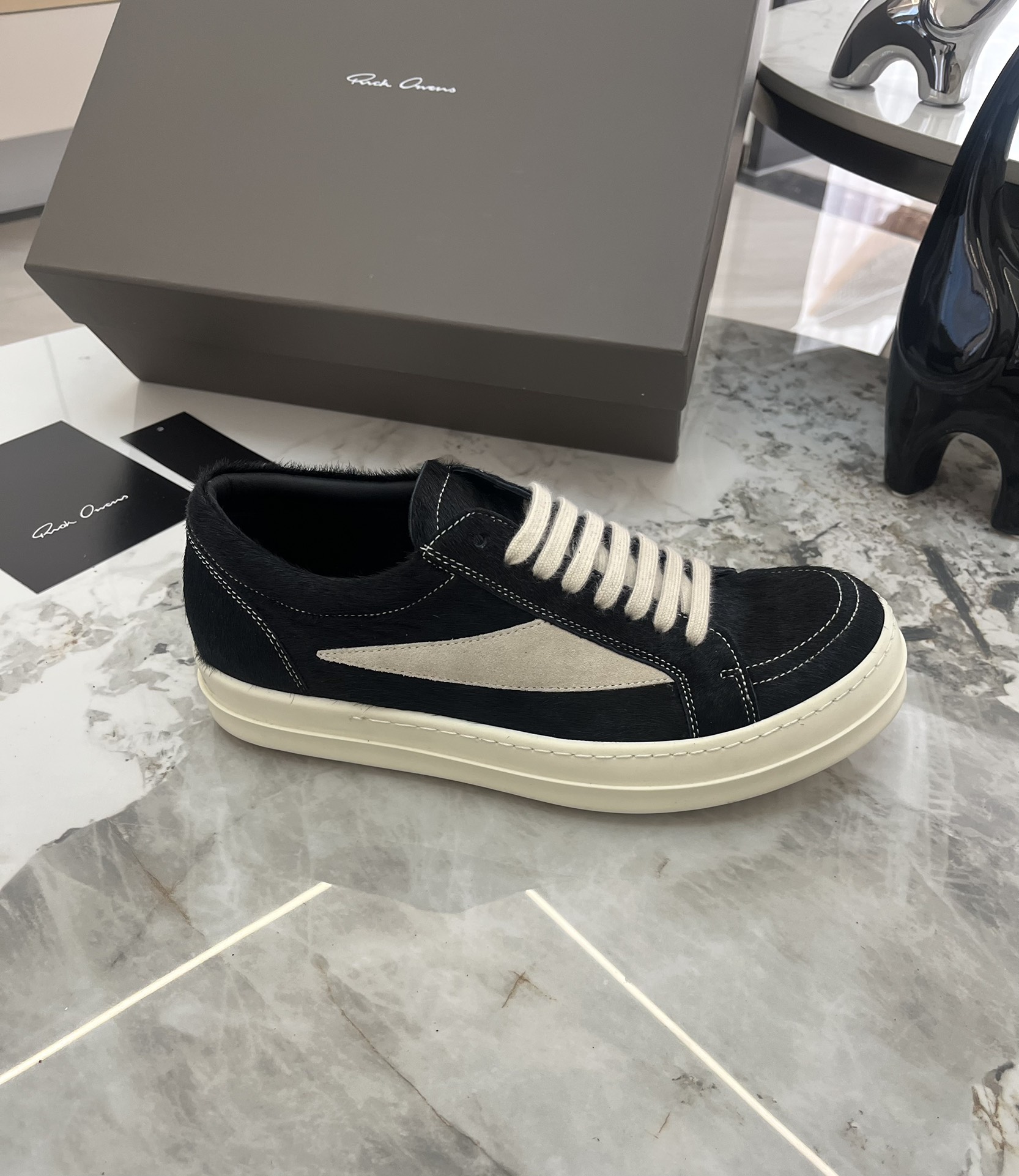 Rick Owens Roovens Lovers P700 Leisure Shoes with TPU Base Packaging in Various Sizes - 图片 6