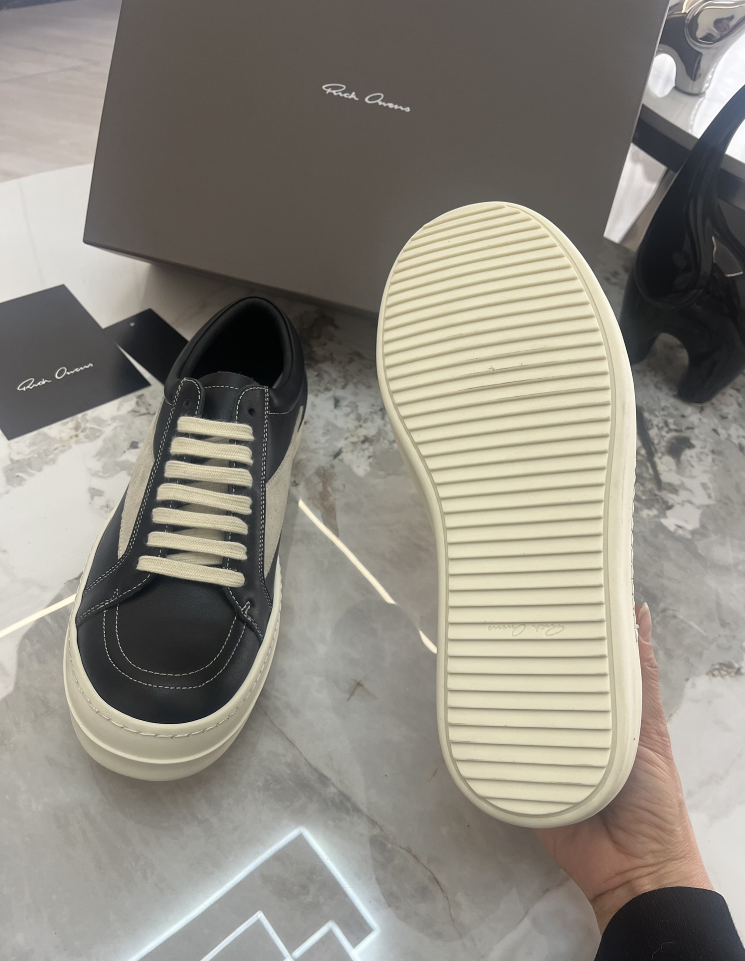 Rick Owens Roovens Lovers P700 Leisure Shoes with Triangles in Original Packaging - 图片 8