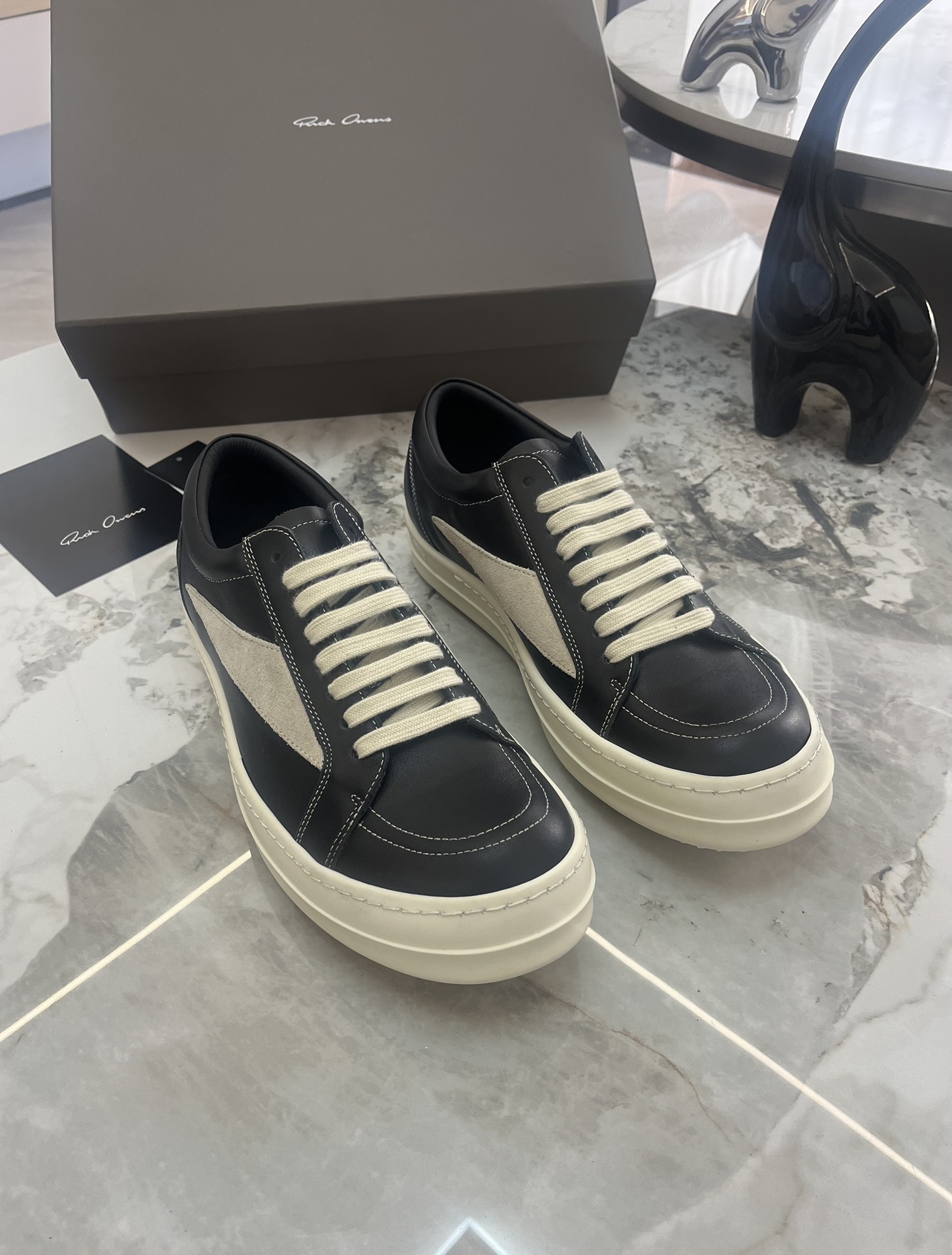 Rick Owens Roovens Lovers P700 Leisure Shoes with Triangles in Original Packaging