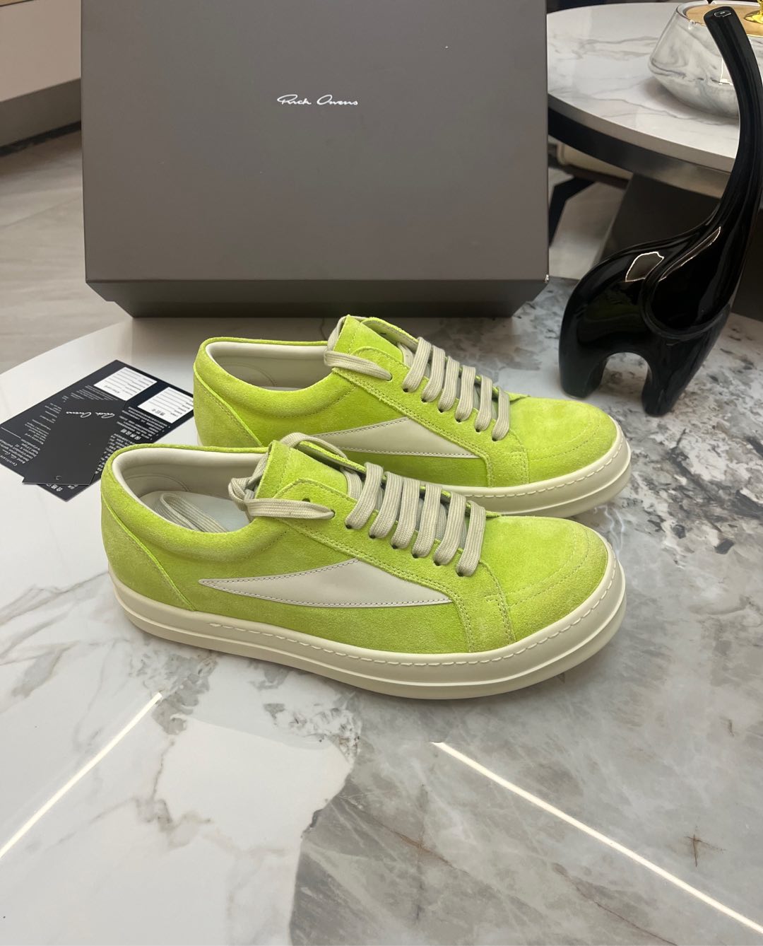 Rick Owens Roovens Lovers P700 Leisure Shoes with Little Triangles and TPU Base Packaging - 图片 2