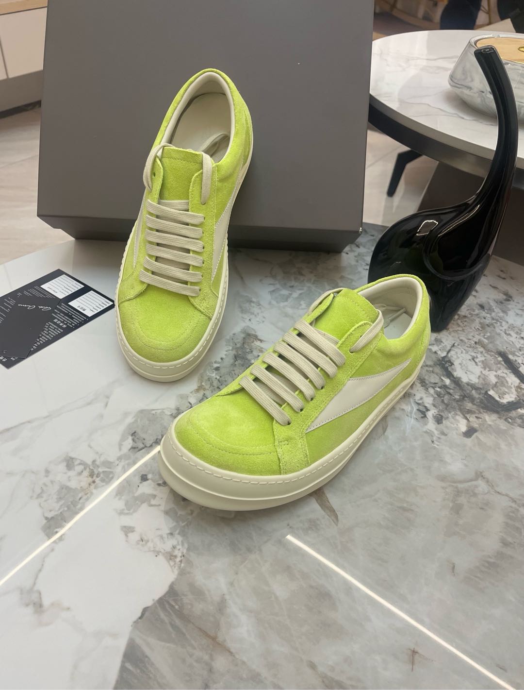 Rick Owens Roovens Lovers P700 Leisure Shoes with Little Triangles and TPU Base Packaging - 图片 4