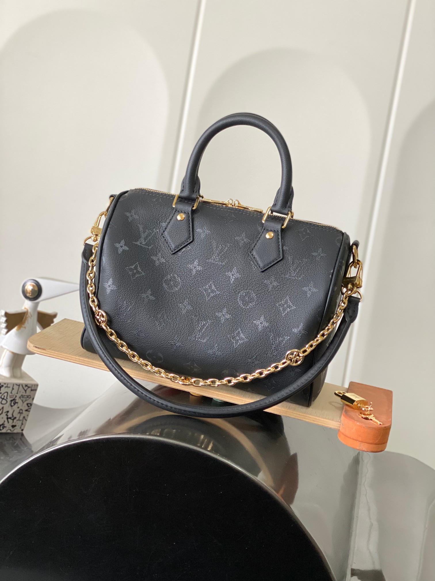 _du99s16vI6b2jUKgXcrbPMcmVRu42IN2w0xoZdQ