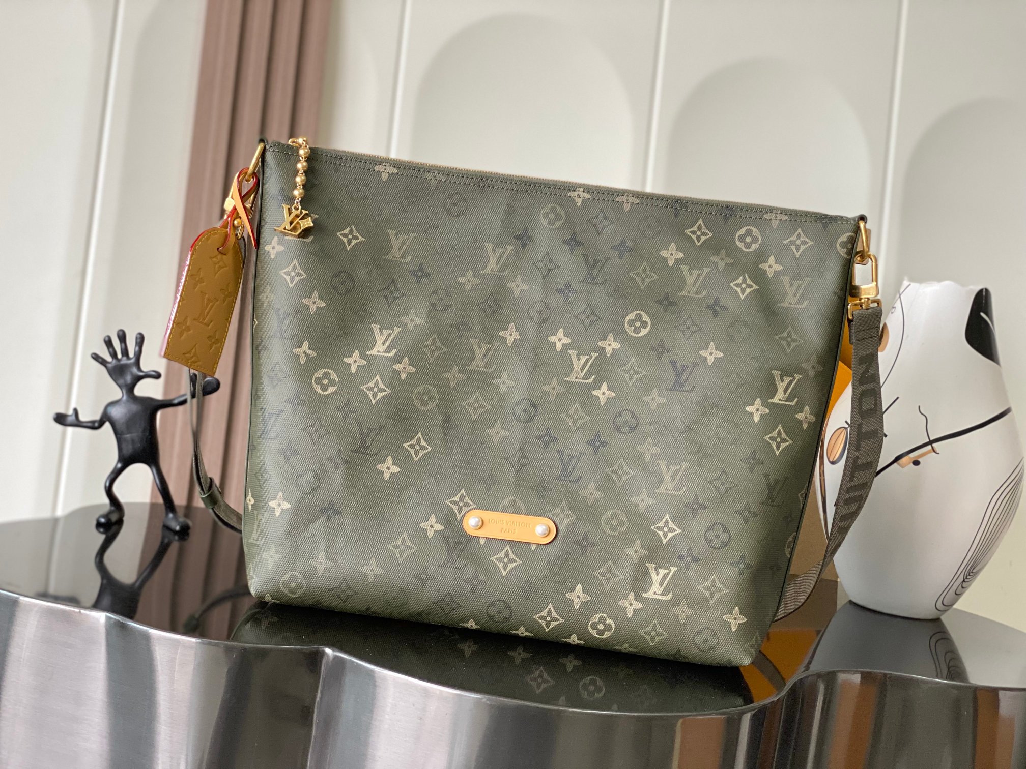 _dvi9ste3Clf8bSwLaYoC6fKEoy4VeO-9ydZvKXA