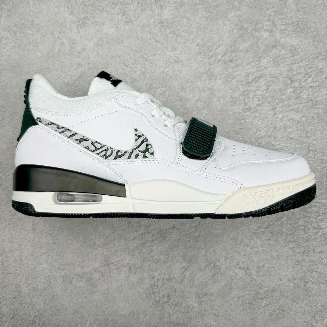 真标💰130 160 公司级💰190 纯原💰230 顶级💰260
Nike Air Jordan Legacy 312 Low 乔丹最强三合一混合版 
有着交错结合的设计，它的名字就展现出它所包含的鞋款元素，312 分别对应了 Air Jordan 3、Air Jordan 1 和 Air Trainer 2，将这三双经典又有不俗人气的鞋款融合，“最强三合一” 的名称由此得来工厂店 直营店
货号：DZ2763-101
Size：36 36.5 37.5 38 38.5 39 40 40.5 41 42 42.5 43 44 44.5 45 46 47.5耐克 阿迪达斯 三叶草 椰子350 v2 sb dunk 古驰脏脏鞋 麦昆 匡威1970s 万斯 vans 范斯 新百伦 乔丹 air jordan 亚瑟士 斯凯奇 斐乐 彪马 锐步 mlb fila 鬼冢虎 莆田鞋 板鞋 樱花粉 af1 高帮 纯白 复古 满天星 解构 鞋盾 小麦色 蓝粉 马卡龙 低帮 独角兽 鸳鸯 联名 童鞋 冰淇淋 骨白冰蓝 白蓝 黑色 小白鞋 电玩像素 黑白 涂鸦 镭射 雾霾 白色 diy 1970s 夜光 大童 泼墨 中帮 黑武士 洛克公园 魔术贴 情侣 经典 四钩 奶咖色 刮刮乐 白丝绸 白银 3m 反光 白绿夜光 白橙双钩 小雏菊 权志龙 白绿橙 off white 飞线 金钩 冰块 小银钩 笑脸 缝线 剪纸 纯黑 蓝丝绸 情人节限定 白金 蓝白 354 黑曜石 熊猫 像素 冰蓝 四小勾 水晶底 寿桃 洞洞鞋 彩虹像素 灰色 air force 1 黑色 拖鞋 aj4 aj35 aj11 篮球鞋 莆田 aj3 aj6 aj13 aj7 童鞋 儿童鞋 aj312 aj36 黑白奥利奥 传奇蓝 aj32 限量版 飞人拖鞋 康扣 熊猫 北卡蓝 low 白水泥 藤原浩 aj34郭艾伦 影子灰 蒂芙尼绿 aj10 倒钩 aj9 冰雪奇缘 黑曜石 aj31 aj270 球鞋 大魔王 冰激凌 樱木花道 热熔岩 迪奥联名 胭脂红 凉鞋 aj15 满天星 水泥灰 芝加哥 鸳鸯 aj28 情侣 aj28 樱花粉 电玩像素 北卡蓝 小迪奥 粉色 樱花粉 电玩像素 烟灰 变色龙 兵马俑 大巴黎 aj16 兔八哥 马卡龙 大学蓝 aj30 黑水泥 白蛇 叶绿素 火影 白水泥 情人节限定 粉蛇 黑红 球鞋gtcut kobe球鞋 zoom kobe 500黑武士 2022r nike星空 gt球鞋 zoom跑鞋 纽巴伦990 nikecourt女鞋 zoom aj1 nb827 斐乐hike nike青花瓷 aj镭射 科6 next跑鞋 宇航员2.0 小白鞋 男鞋 运动鞋 斯凯奇 斐乐 板鞋 aj 彪马 新百伦 亚瑟士 new balance adidas 阿迪达斯 篮球鞋 空军一号 纯白 跑步鞋 vision street wear puma 女运动休闲鞋 nb 情侣鞋 球鞋 dunk 美津浓 欧文7 运动鞋女款跑步鞋 休闲男鞋 aj1 拖鞋 耐克鞋男新款 鞋子 童鞋 男款 飞马 zoom 超级飞马 跑鞋 老爹鞋 air max 儿童鞋子 男士 飞马38 m2k 日落 黑白熊猫 女款 飞马39 男款 阿甘鞋 飞马37 夏季 dunk sb 华夫鞋 凉鞋 开拓者 夏款 毛毛虫 气垫 air zoom 休闲鞋 高帮 帆布鞋 sacai 2022 vapormax 赤足 飞马36 af1 紫葡萄 树莓紫