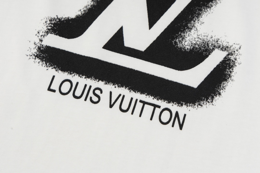 Louis Vuitton/路易威登 涂鸦字母Logo短袖T恤