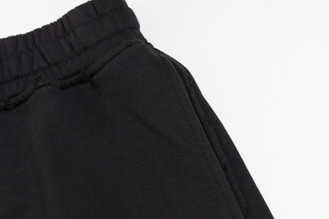 MiUMIU Black Rope Shorts: Customizable Unisex Design for All Sizes - 图片 7