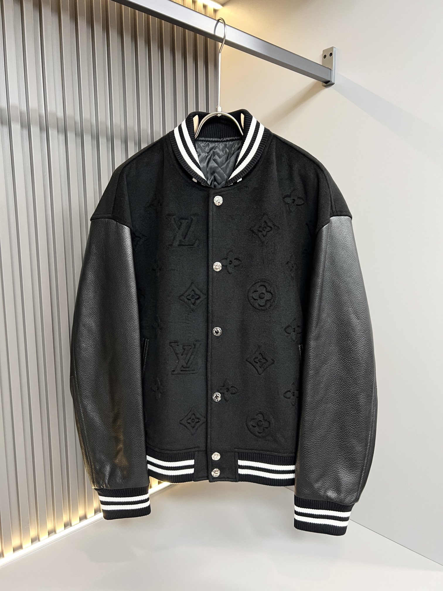 Louis Vuitton Clothing Coats & Jackets Splicing Unisex Calfskin Cowhide Wool Fall/Winter Collection Fashion