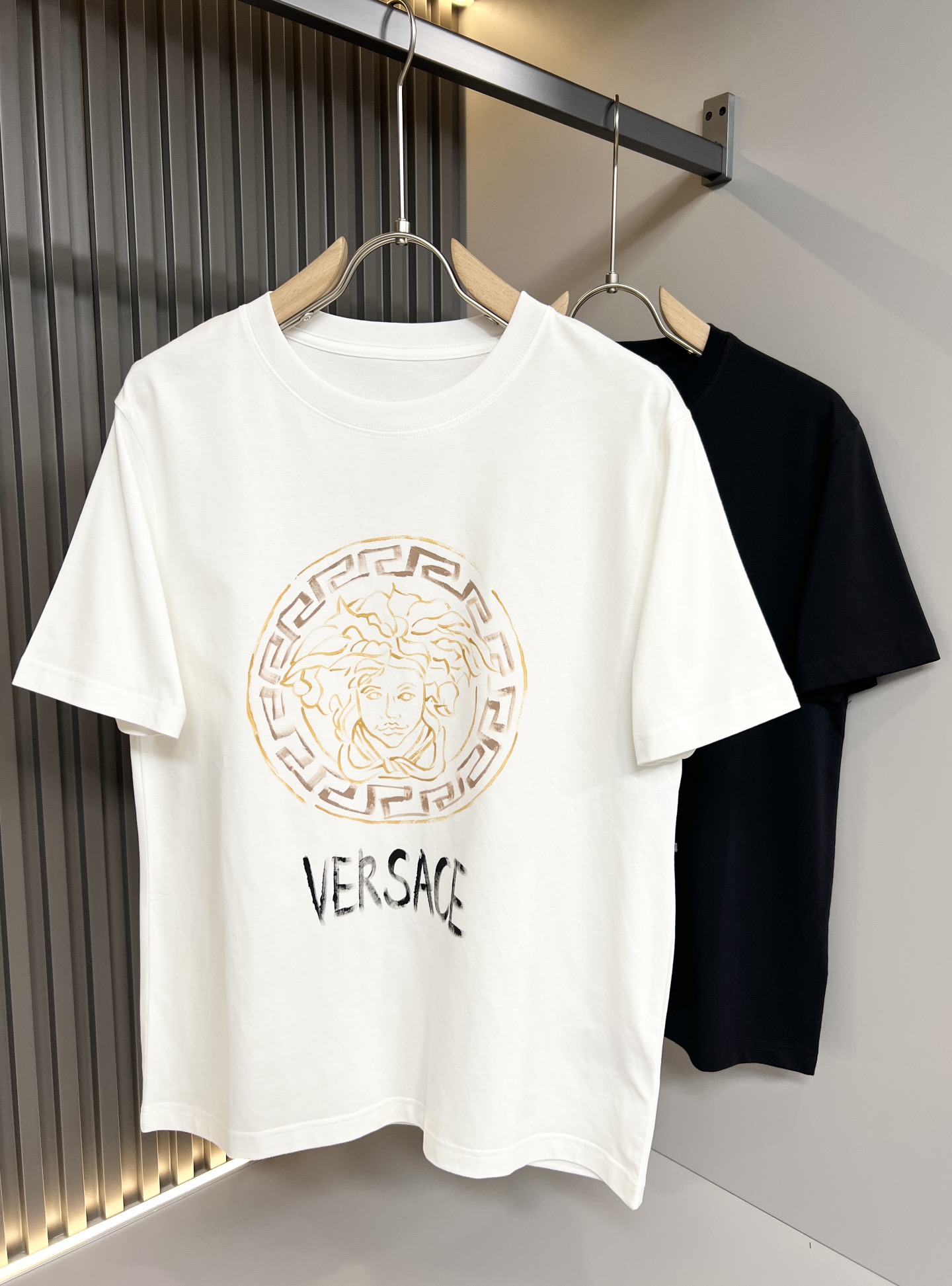 Versace Clothing T-Shirt Embroidery Cotton Spring/Summer Collection Short Sleeve